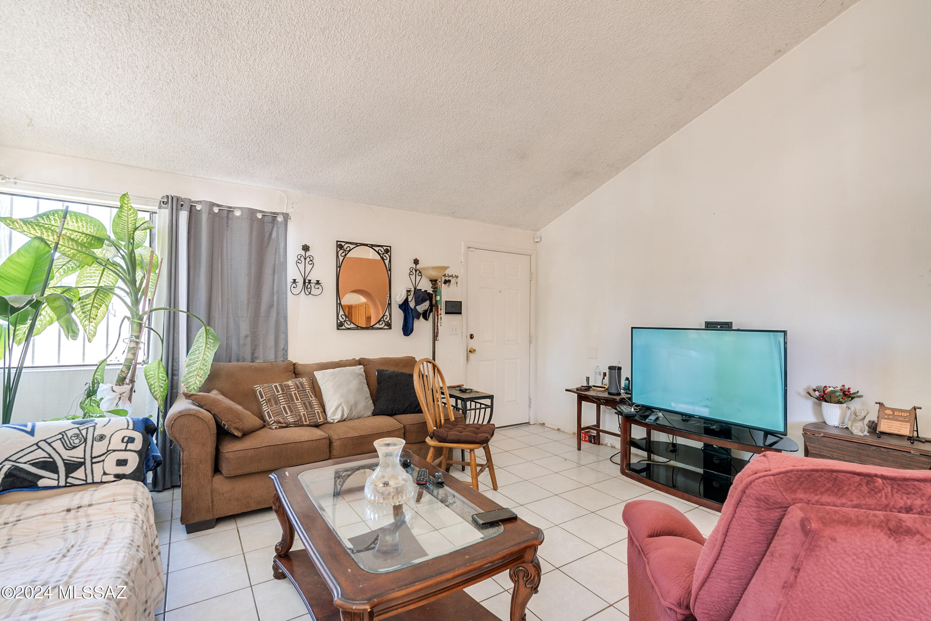 Kino Meadows (1-128) - Residential