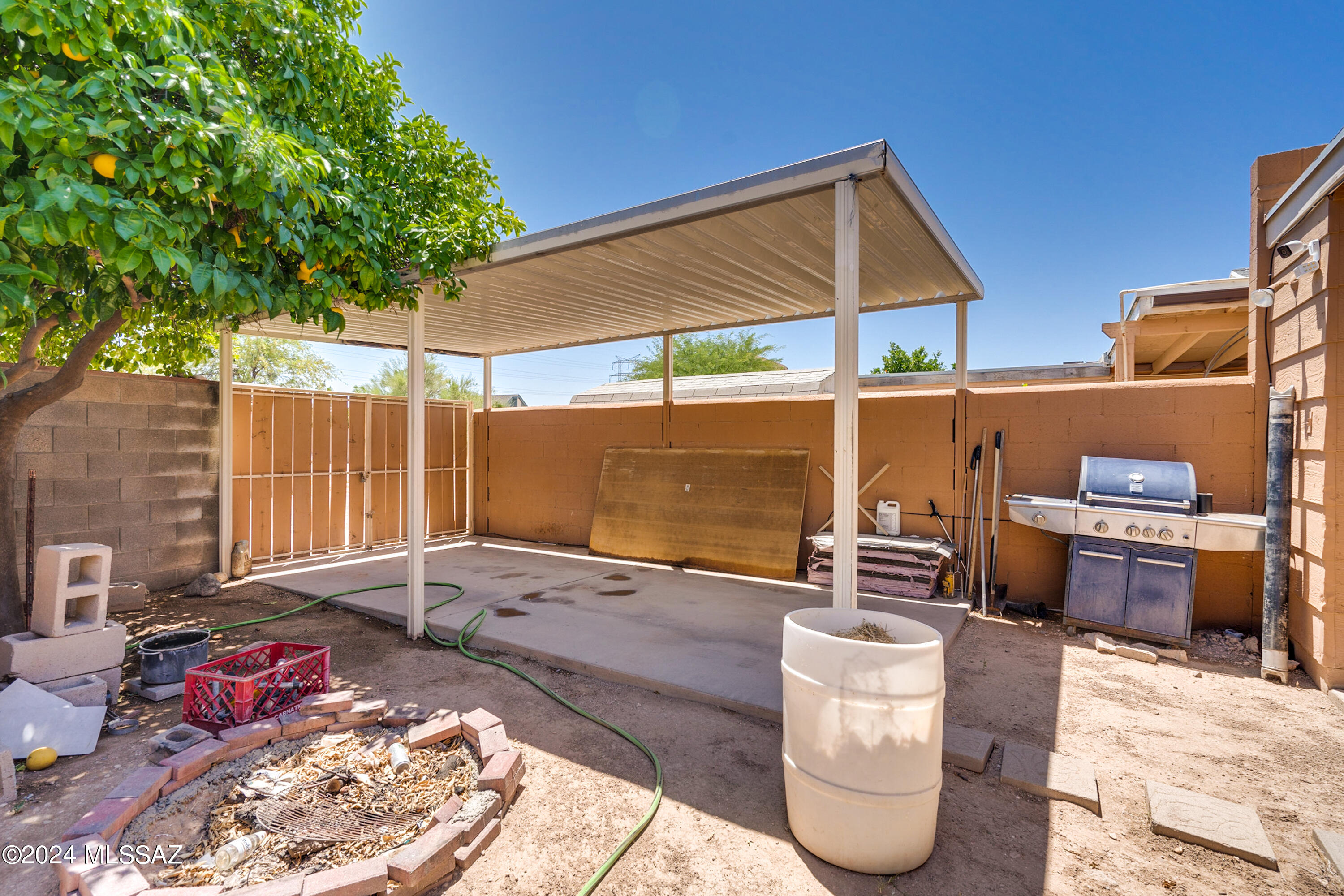 Kino Meadows (1-128) - Residential