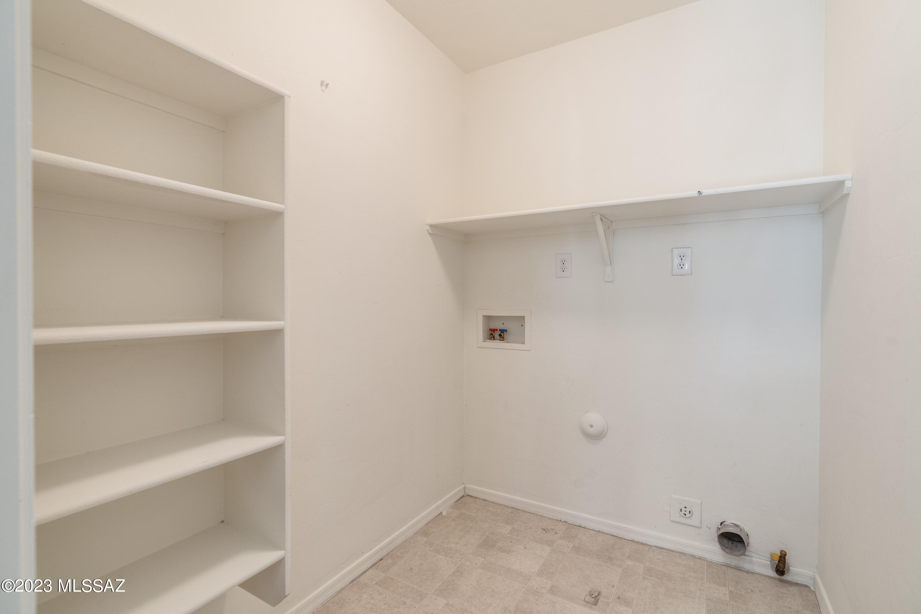 Houghton Village (1-55) - Residential