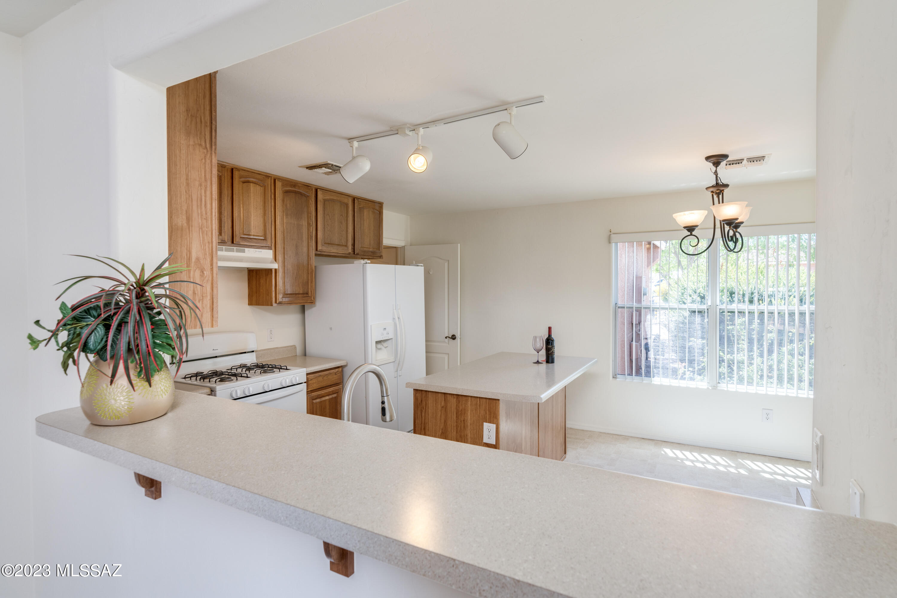Houghton Village (1-55) - Residential