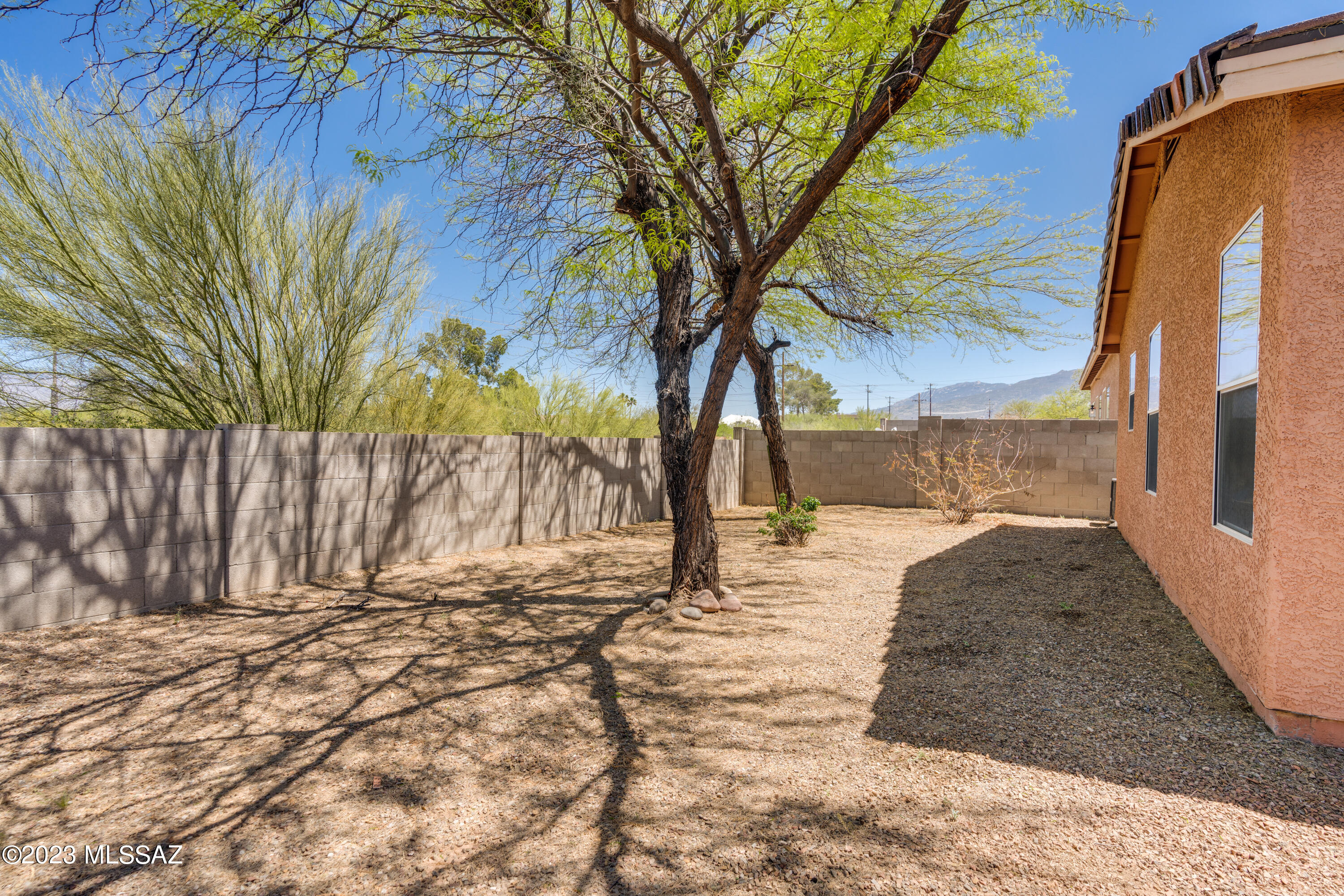 Houghton Village (1-55) - Residential