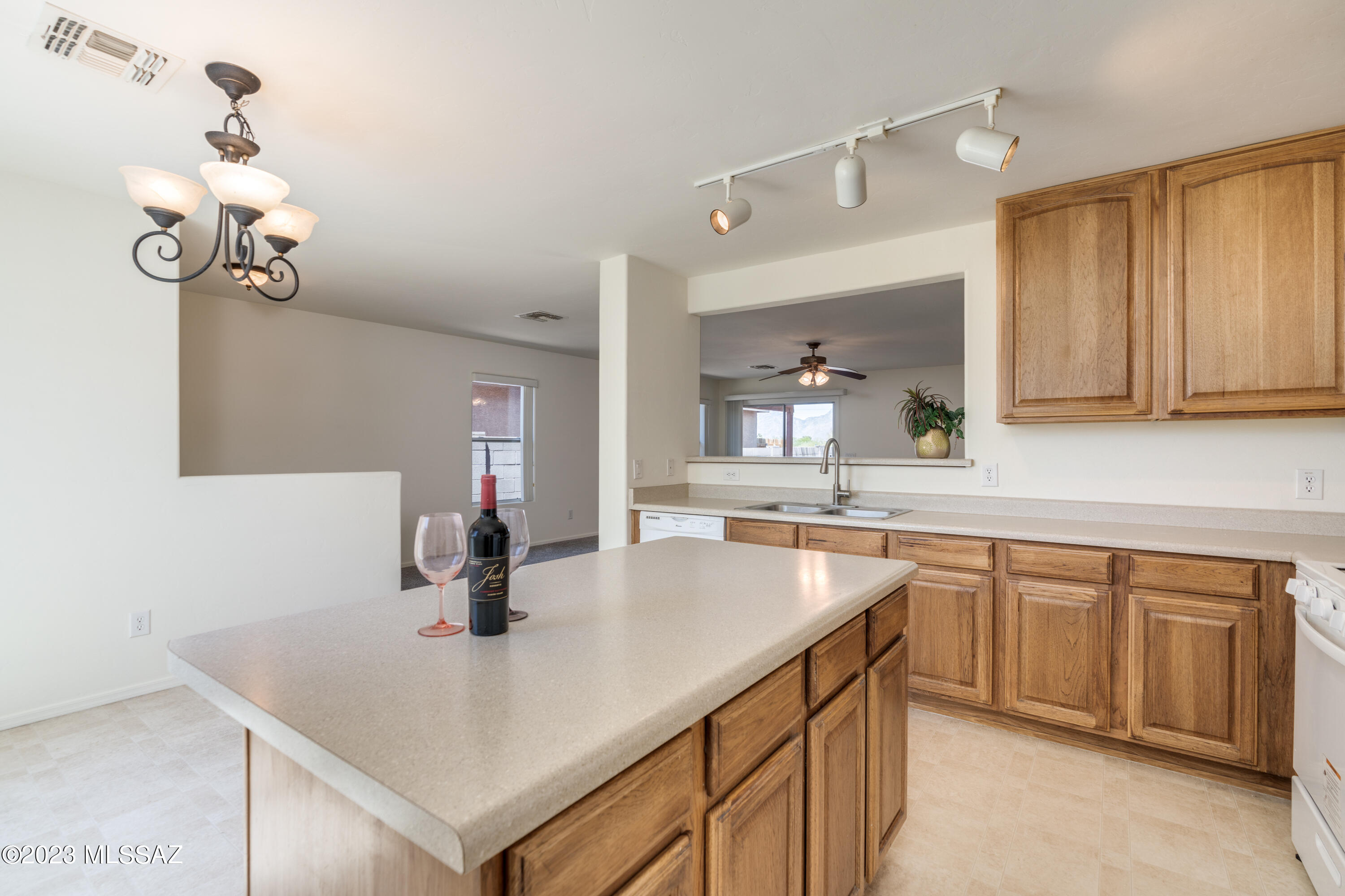 Houghton Village (1-55) - Residential