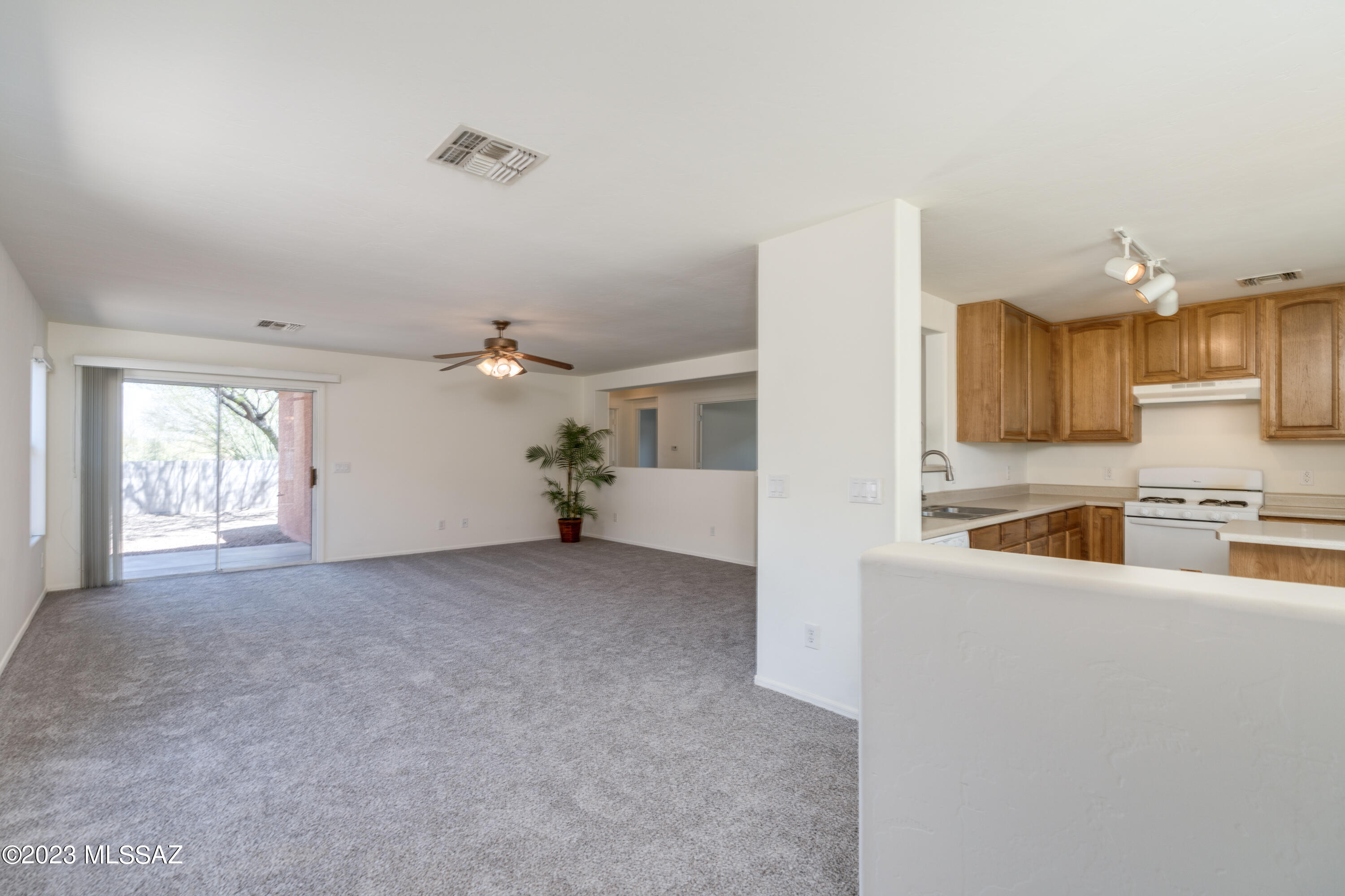 Houghton Village (1-55) - Residential