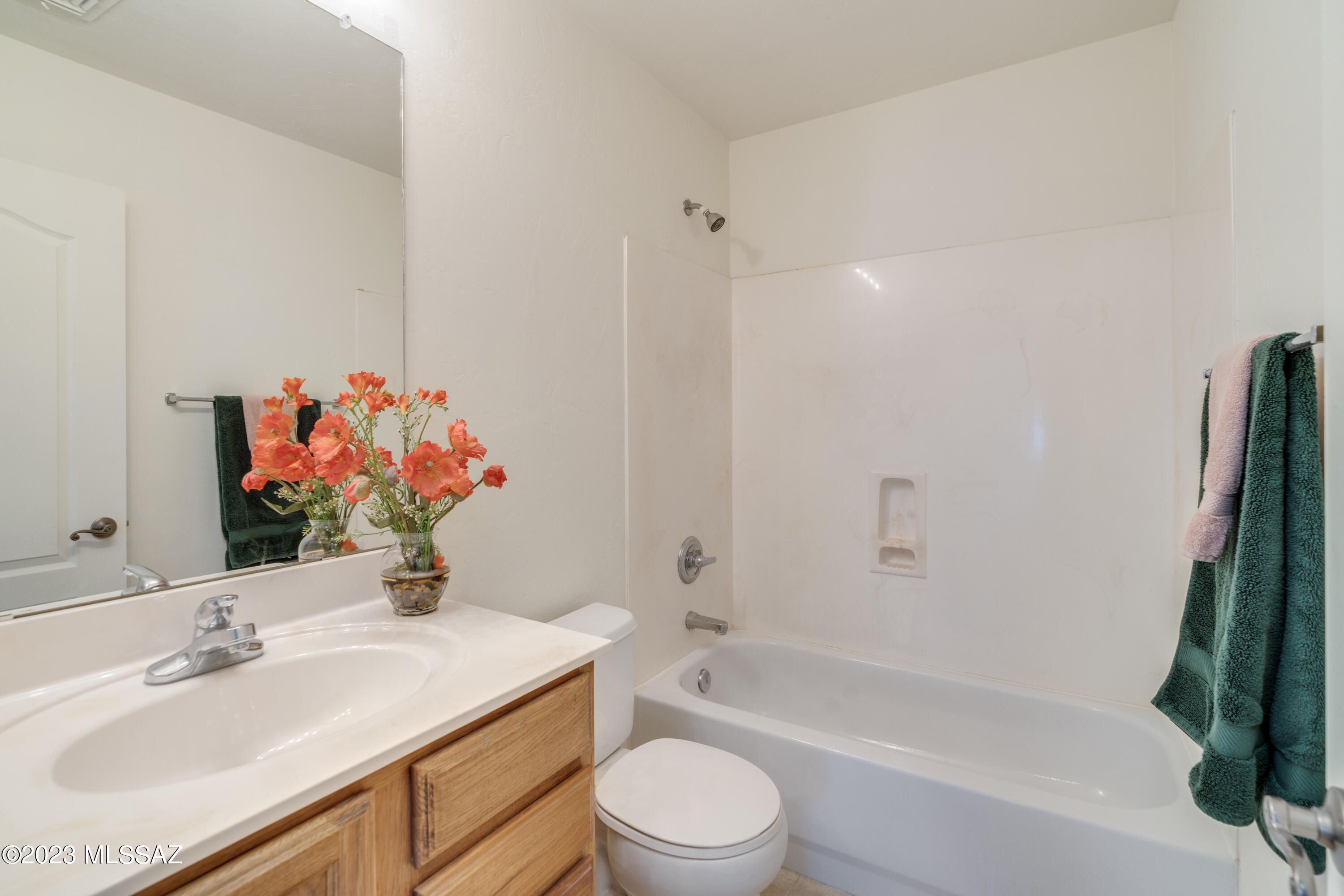 Houghton Village (1-55) - Residential