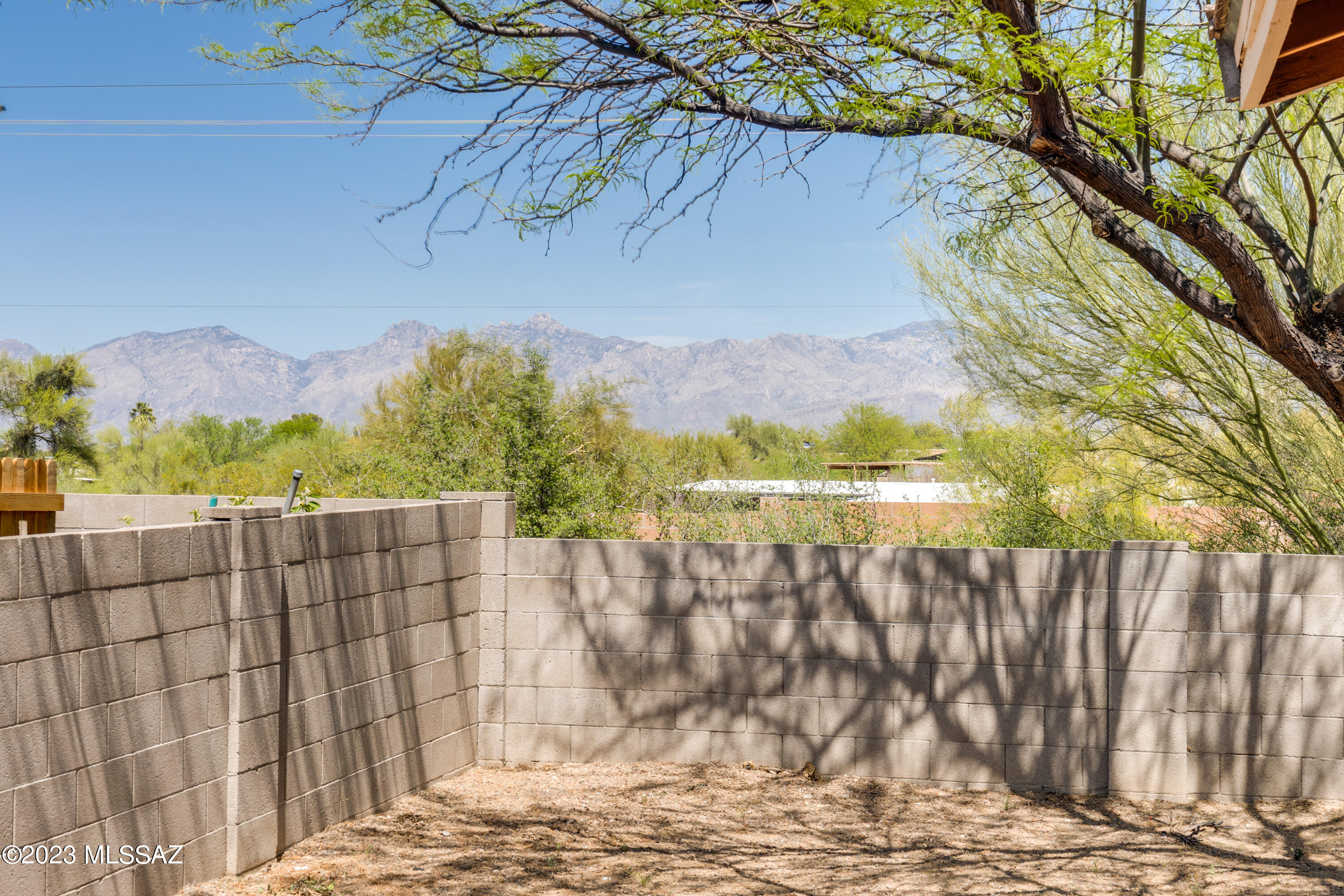 Houghton Village (1-55) - Residential