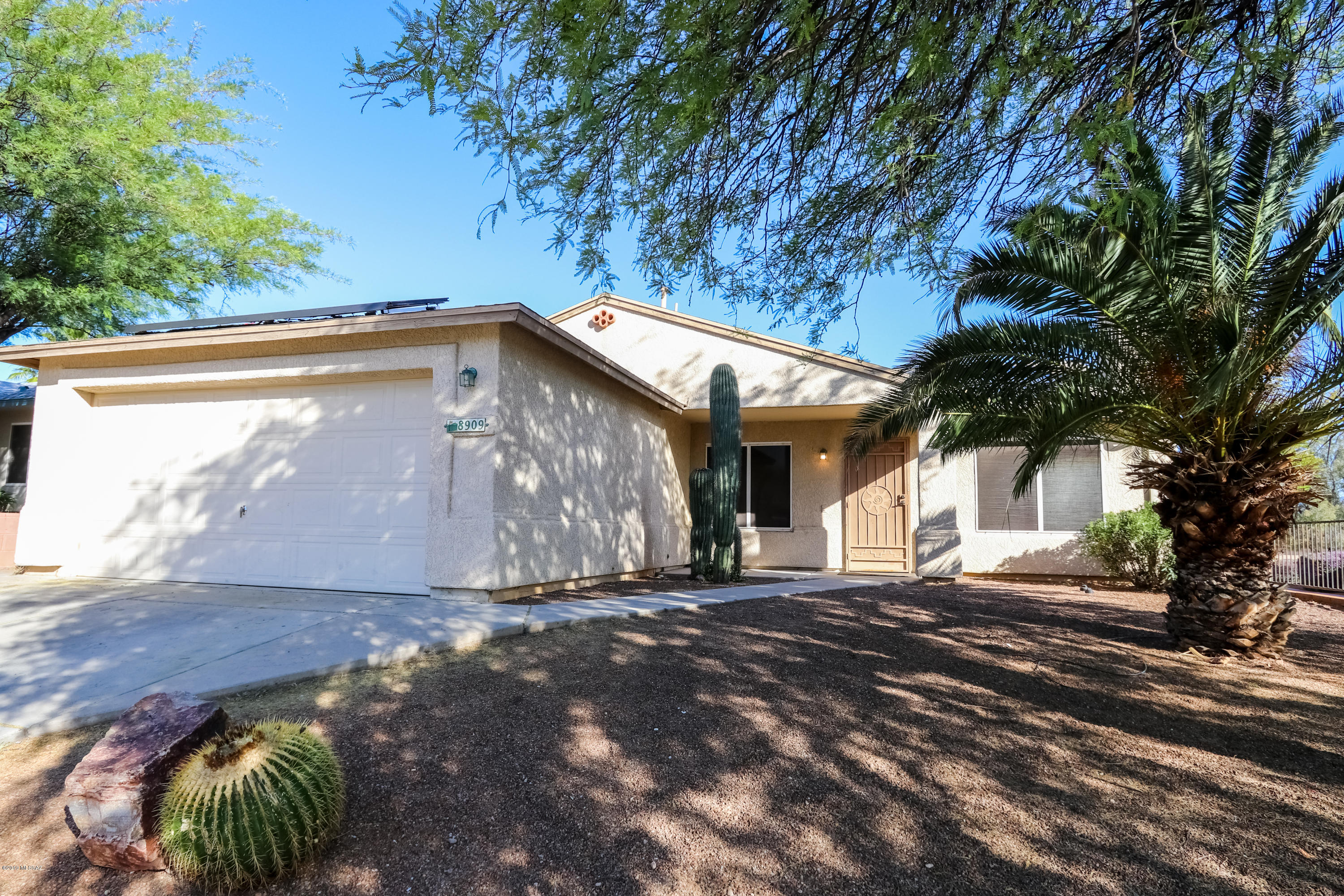 Awesome opportunity in Fairway Groves!  This move in ready 3 bedroom 2 bath spacious home has NO carpet, a sparkling pool with mountain views, and a feeling of seclusion on an elevated corner, cul-de-sac lot!  Home features leased Solar, Dual Cooling with AC and Newer Evaporative system in 2018. Great Eastside location near Lincoln Park & Golf Course, new Leman Academy of Excellence, Davis Monthan, shopping and dining! Welcome Home