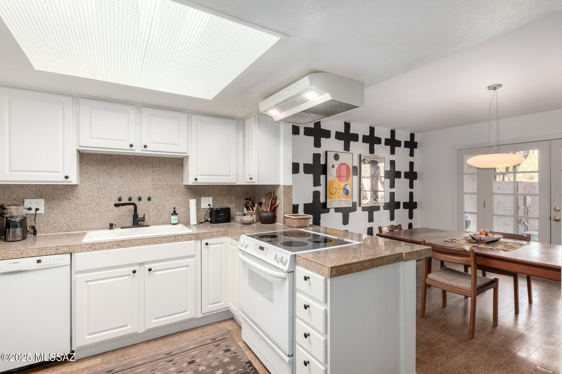 Pantano Townhomes (1-118) - Residential