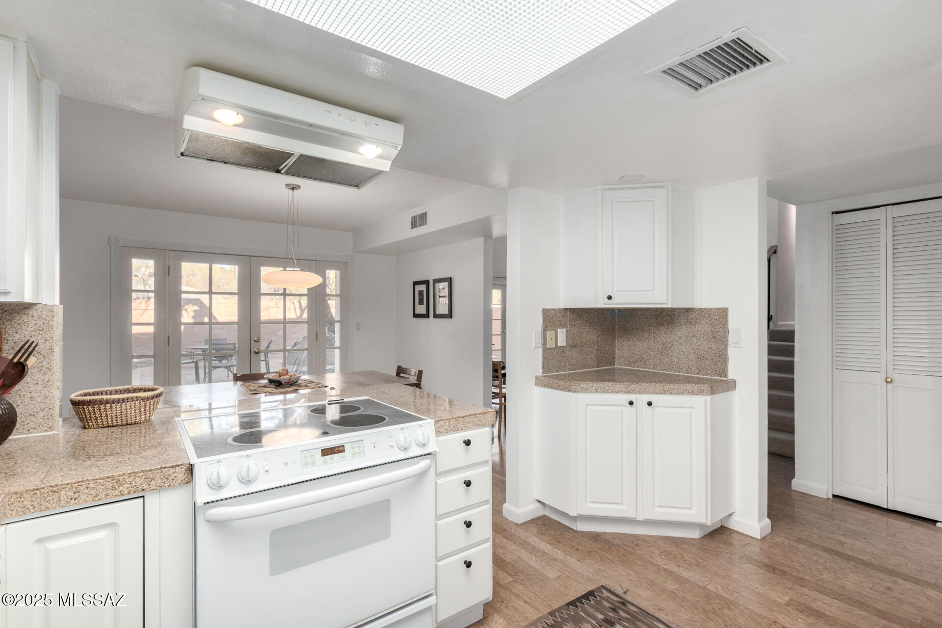 Pantano Townhomes (1-118) - Residential