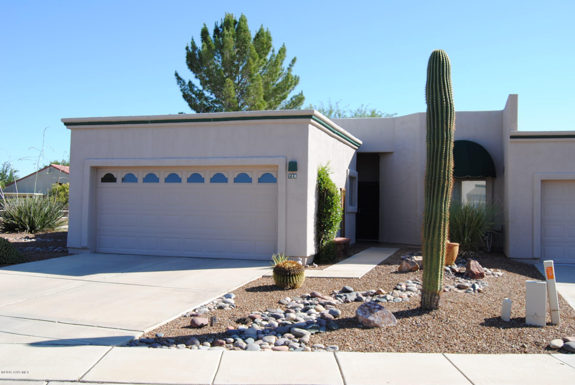 Great price in a great community! Come see this split bedroom plan with Den. Located on a corner lot with efficient and easy access to the nearby pool. Home was recently repainted and received a new roof coating! Community boast with many amenities! Truly a must see! Furniture on premise will not convey with property.