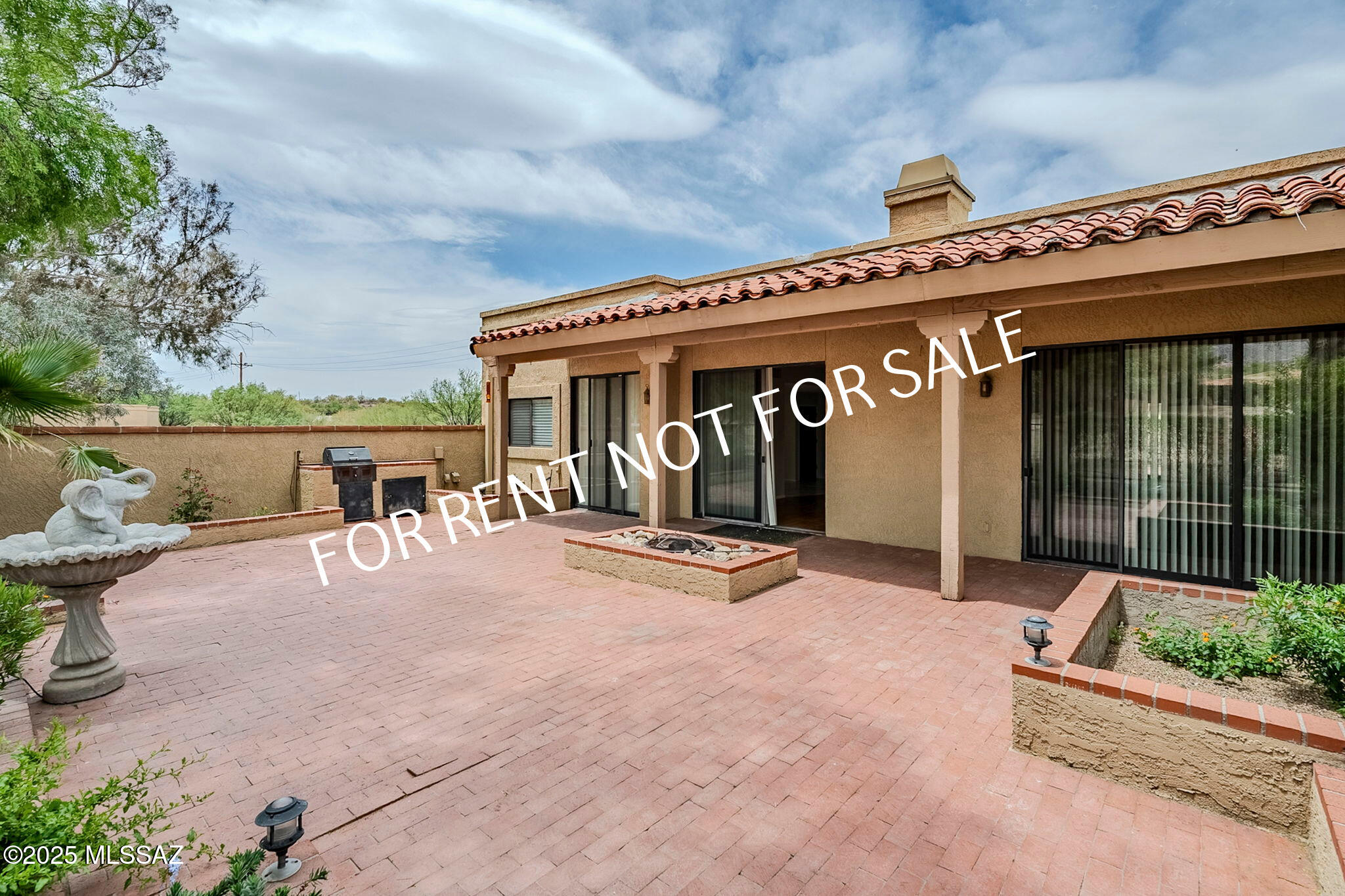 El Conquistador Resort Patio Homes (96-154) - Residential Lease