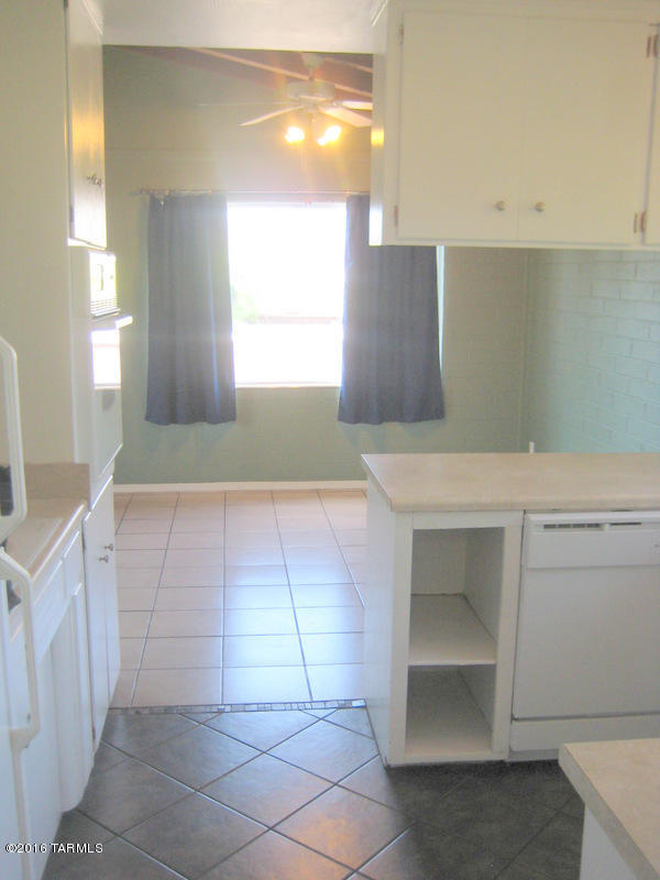 El Montevideo Estates - Residential Lease