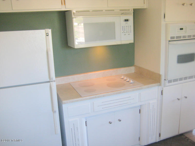 El Montevideo Estates - Residential Lease