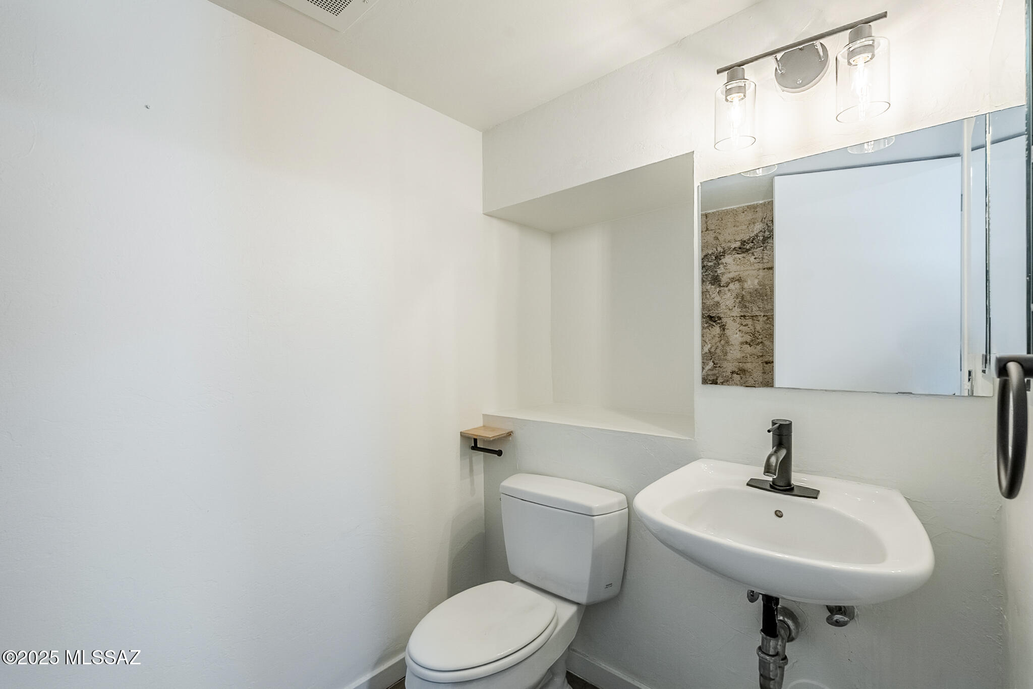 Ice House Lofts Units 1-51 - Residential