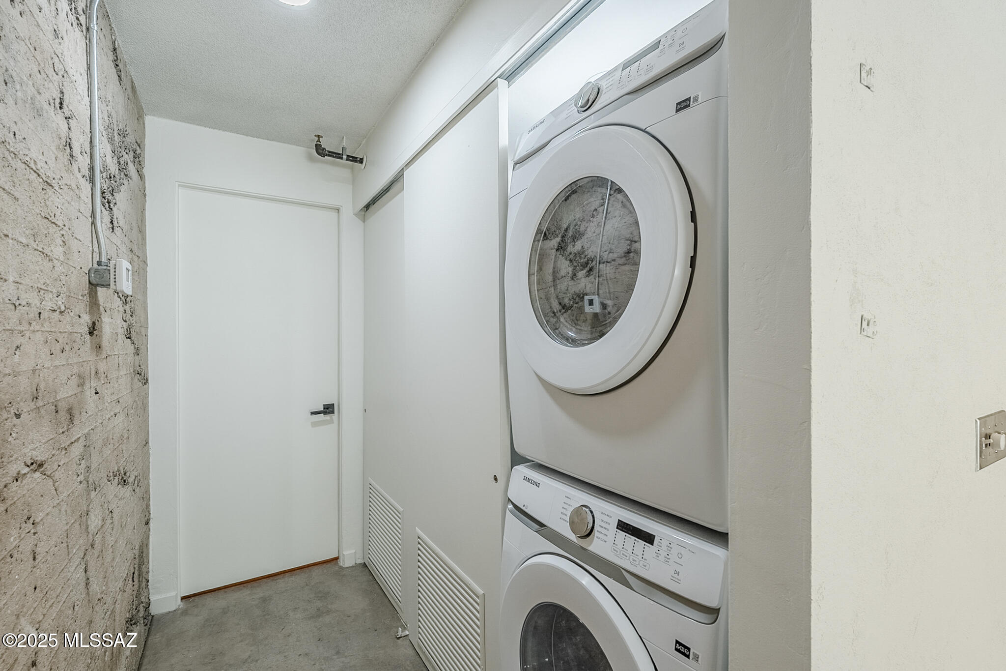 Ice House Lofts Units 1-51 - Residential