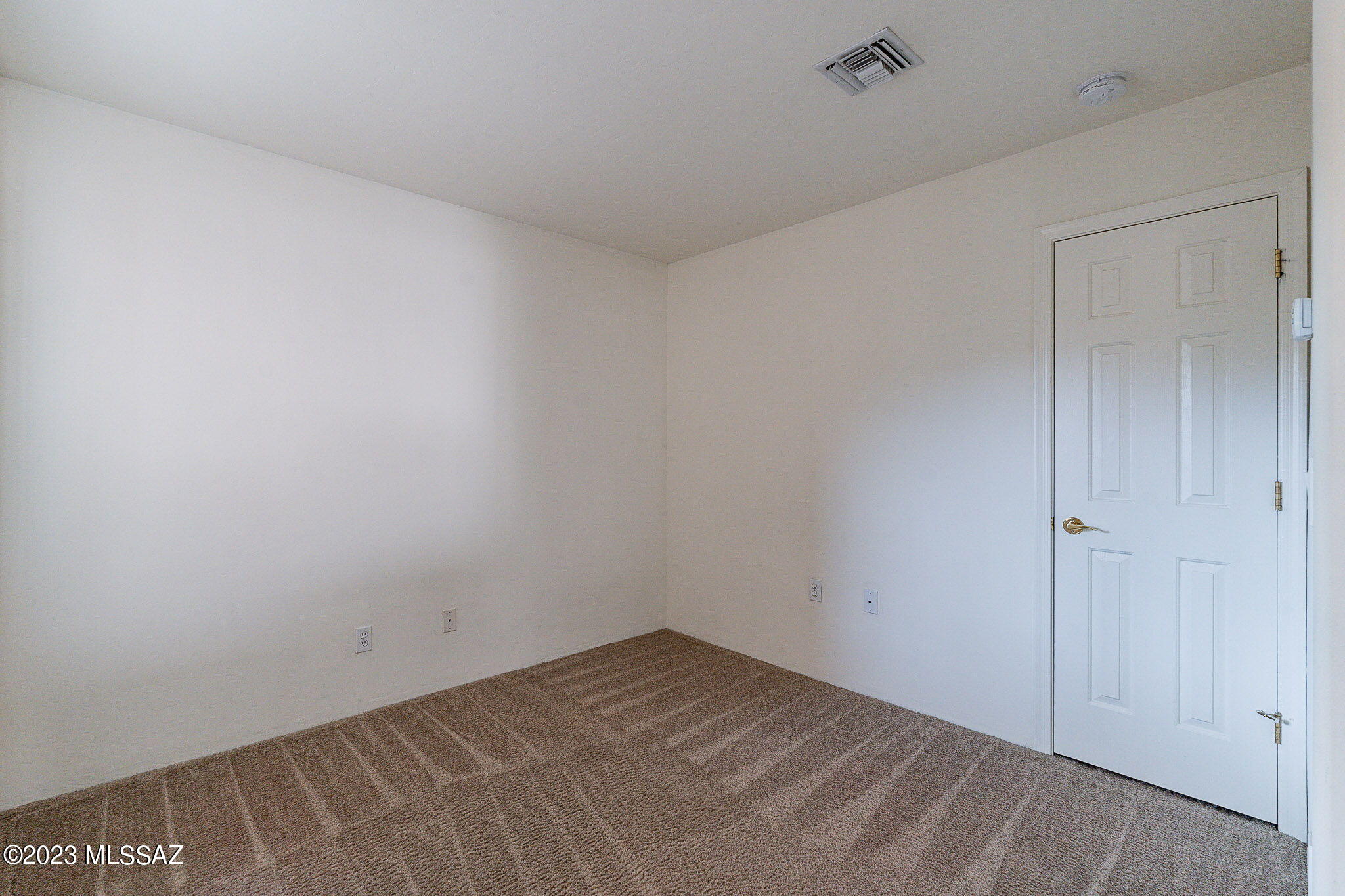 Canada Vista (1-62) - Residential Lease