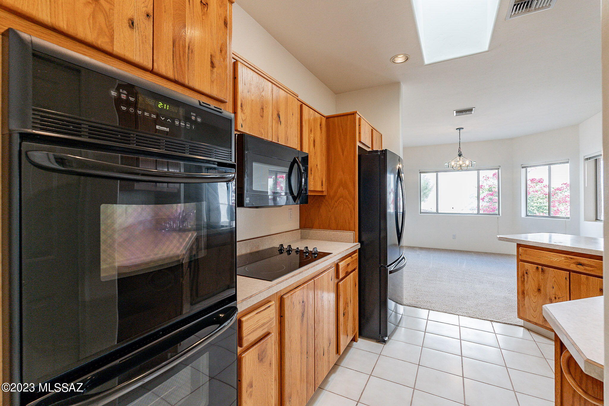 Canada Vista (1-62) - Residential Lease