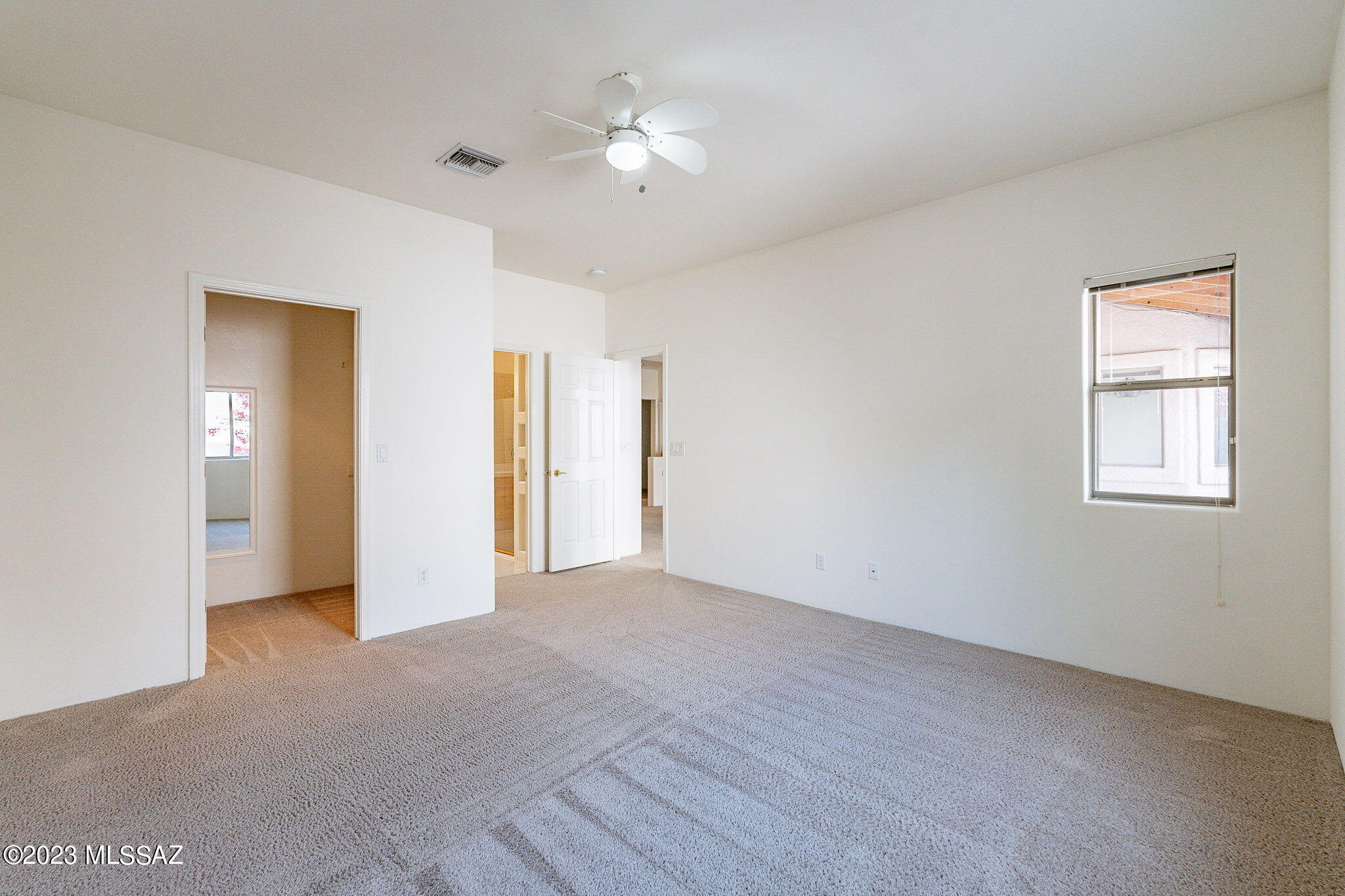 Canada Vista (1-62) - Residential Lease
