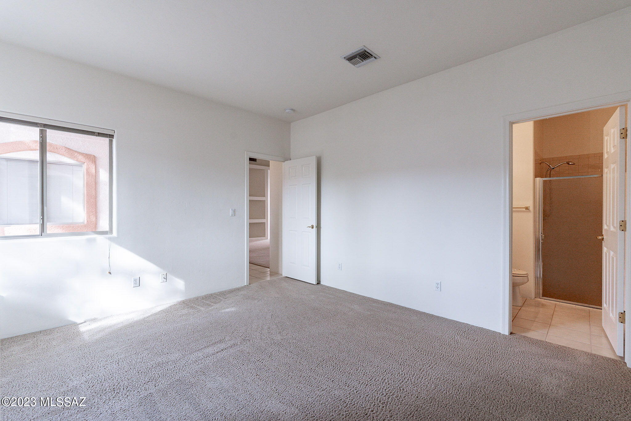 Canada Vista (1-62) - Residential Lease