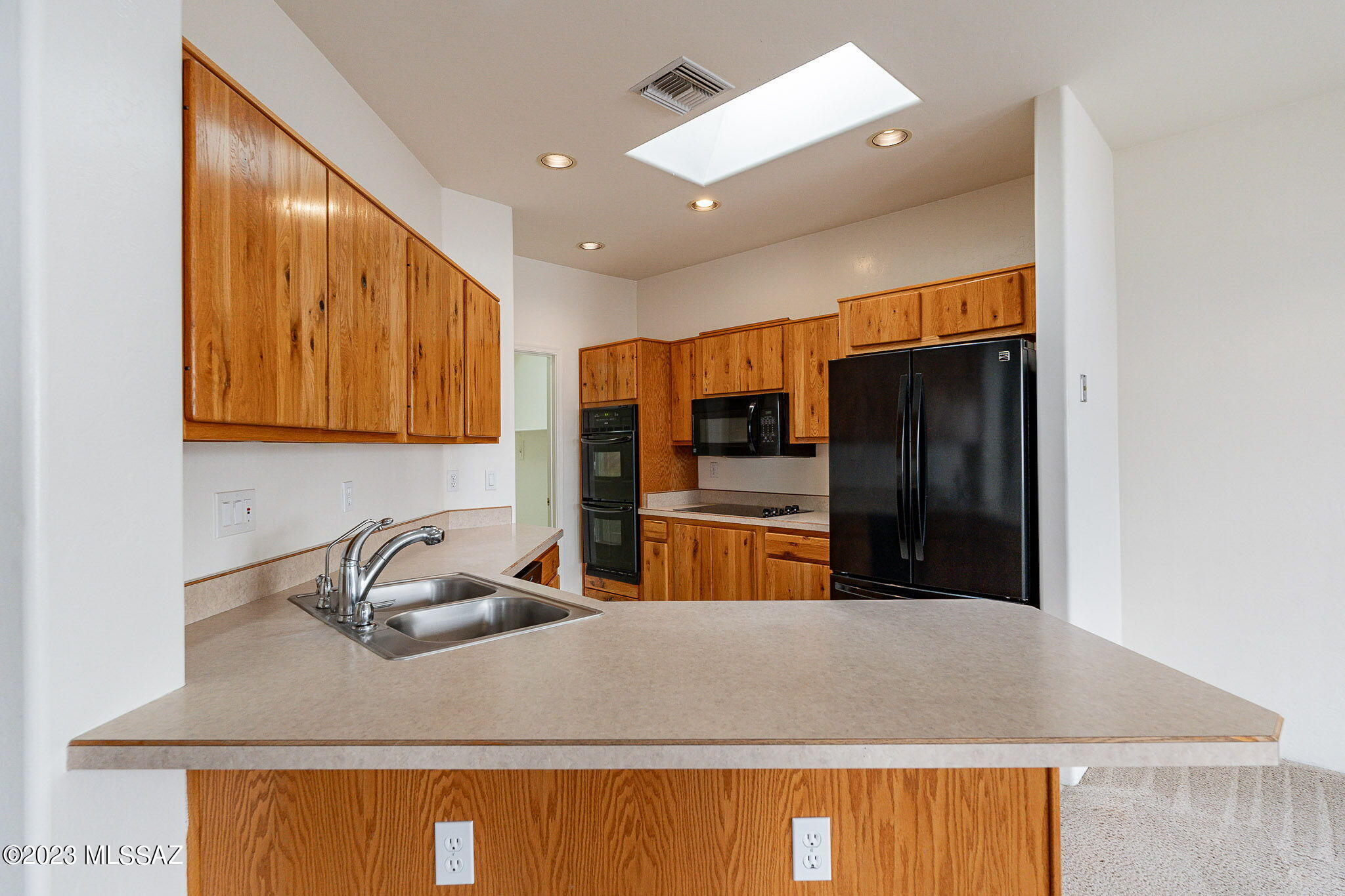 Canada Vista (1-62) - Residential Lease