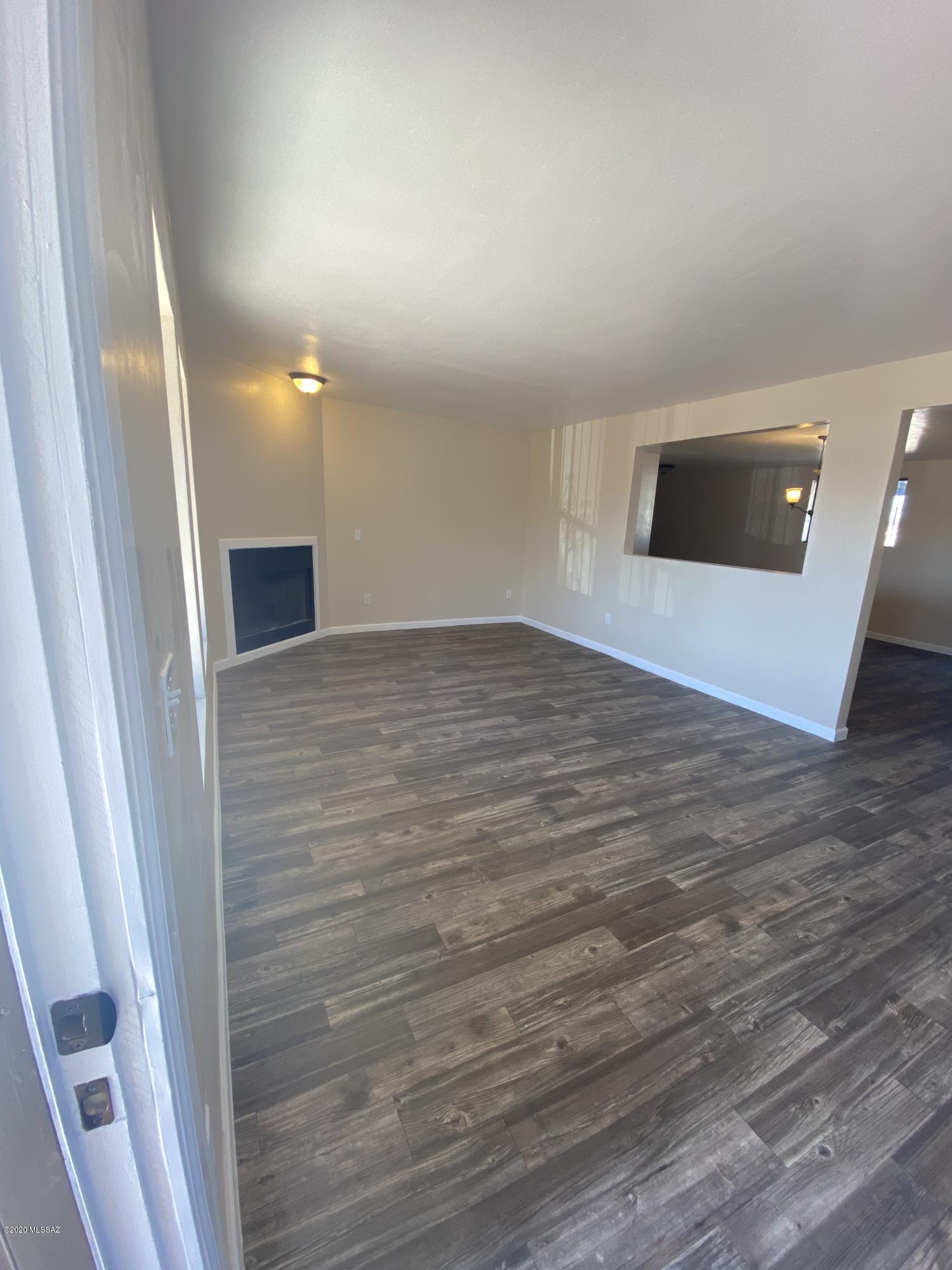 Bravo 1 (128-301) - Residential