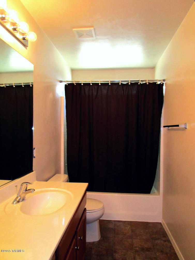Rancho Paraiso (1-183) - Residential Lease