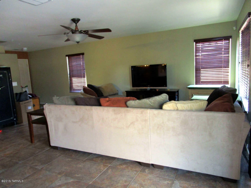 Rancho Paraiso (1-183) - Residential Lease