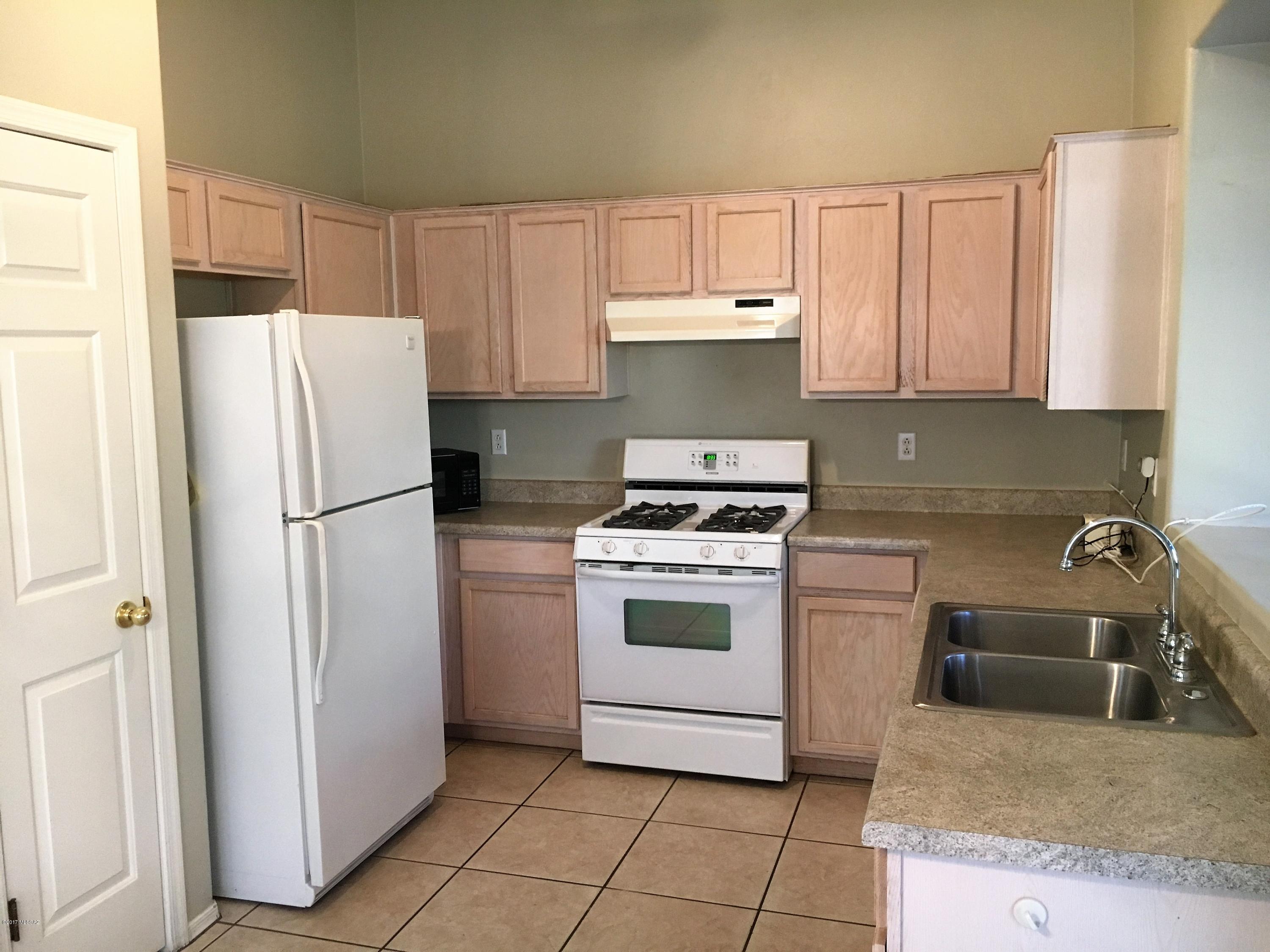 Overlook At Rancho Vistoso (The) - Residential Lease
