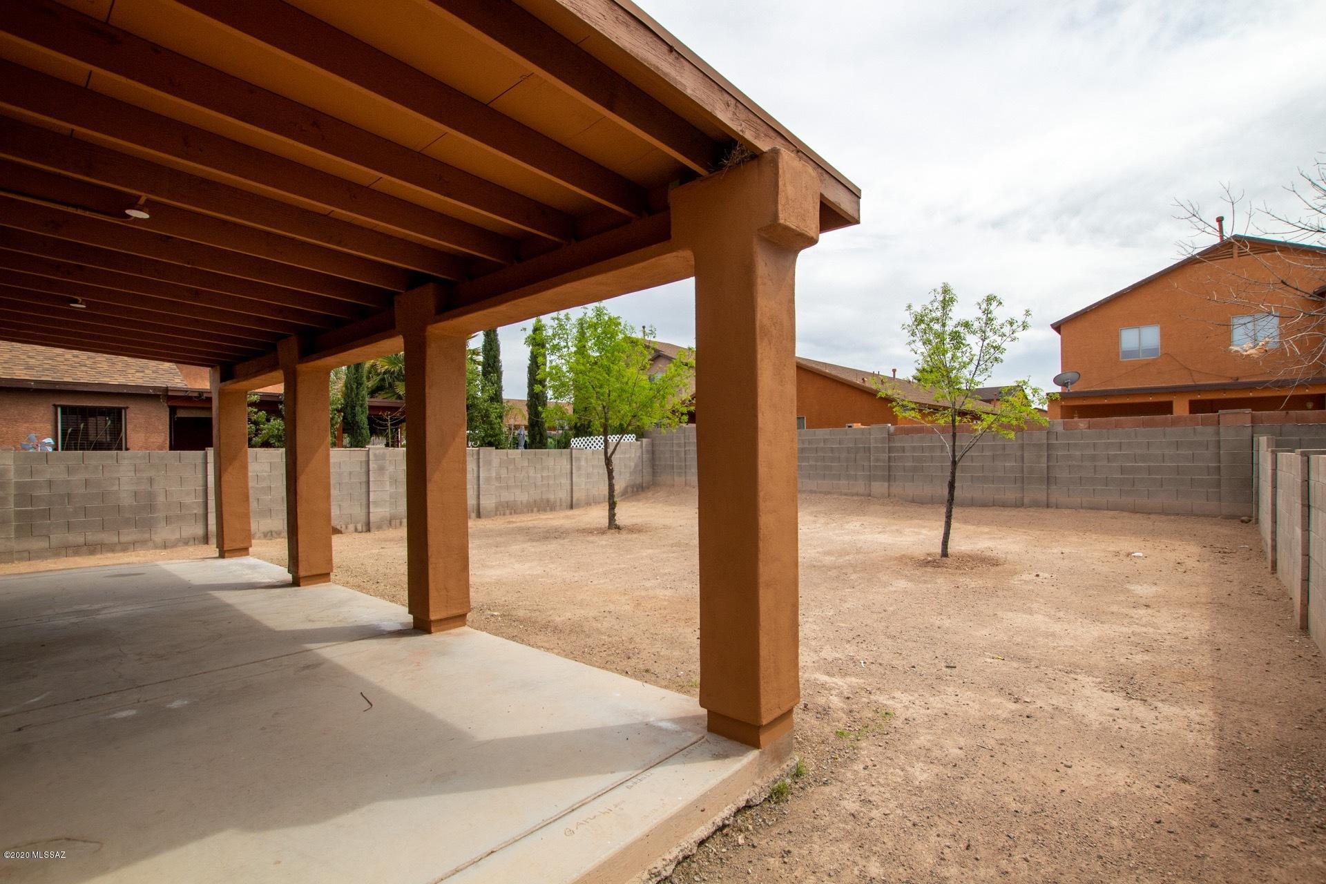 Tres Pueblos - Residential