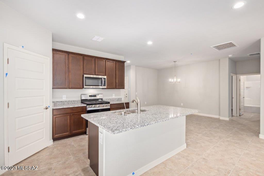 Saguaro Bloom 7A - Residential