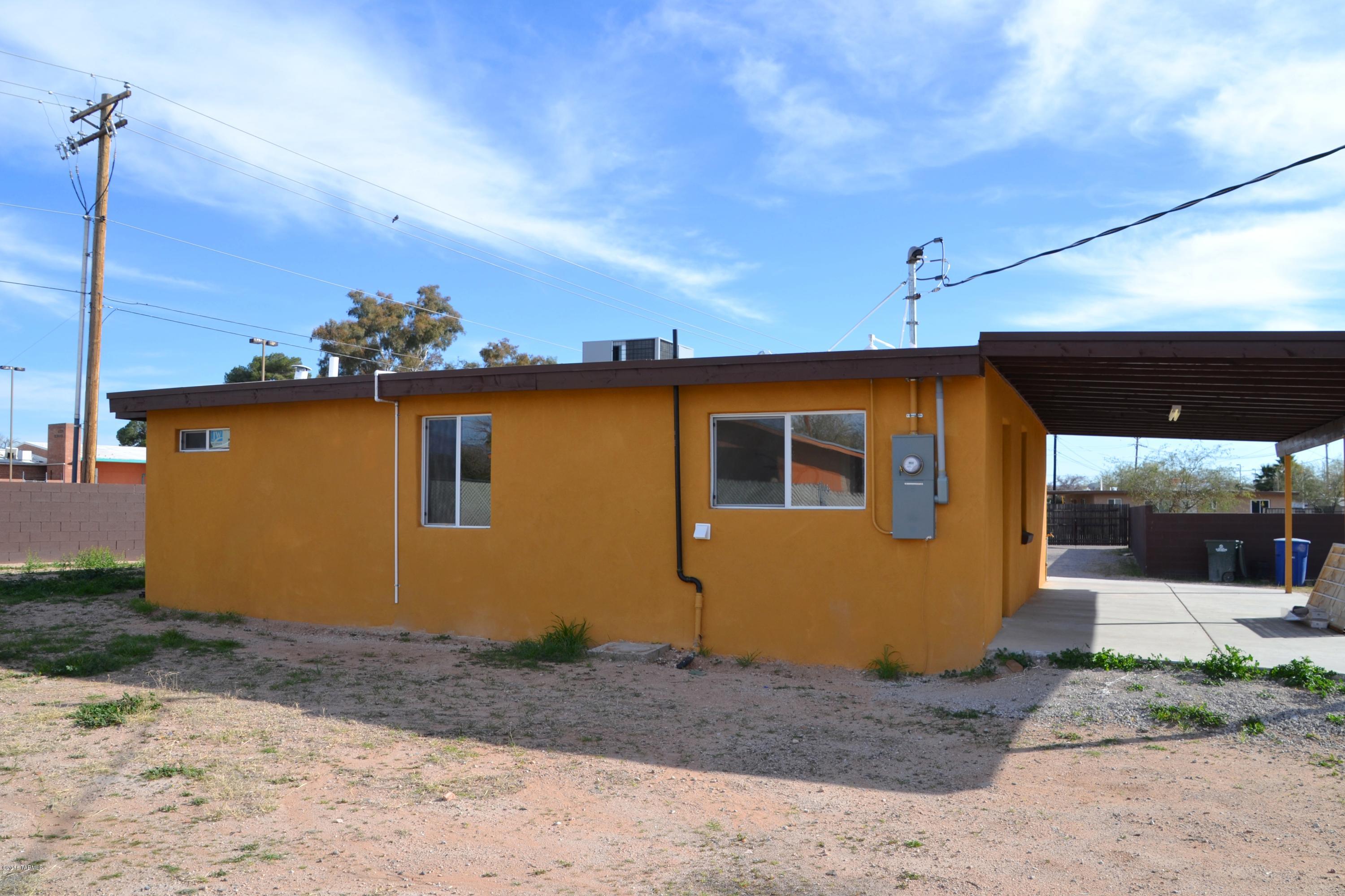 Country Club Park - Residential