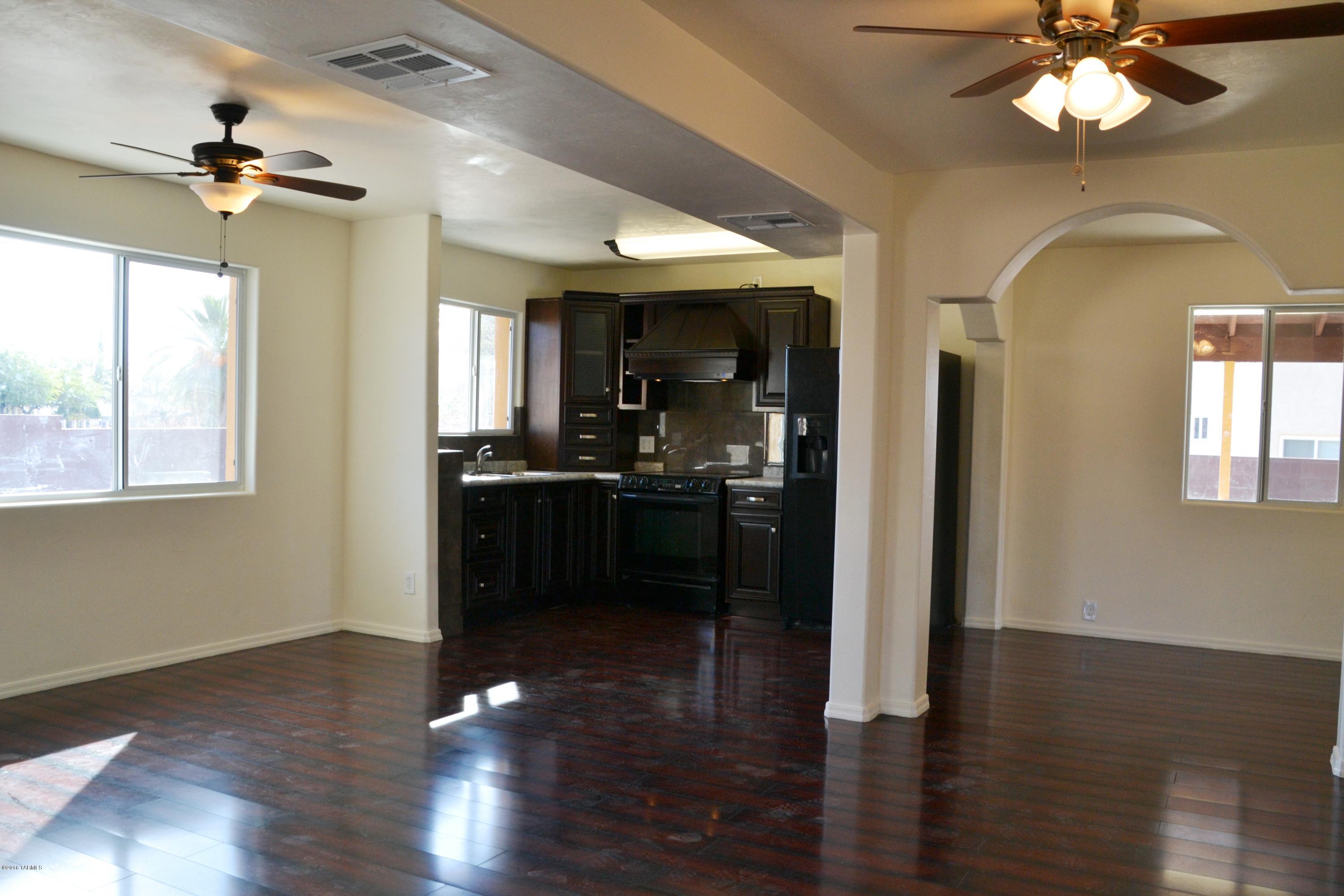 Country Club Park - Residential