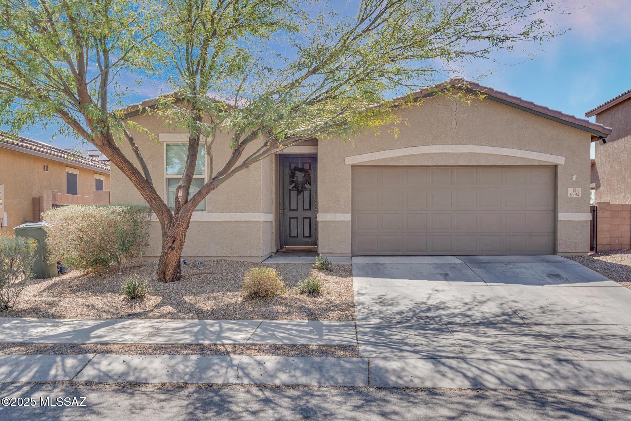 La Estancia De Tucson (1-330) - Residential