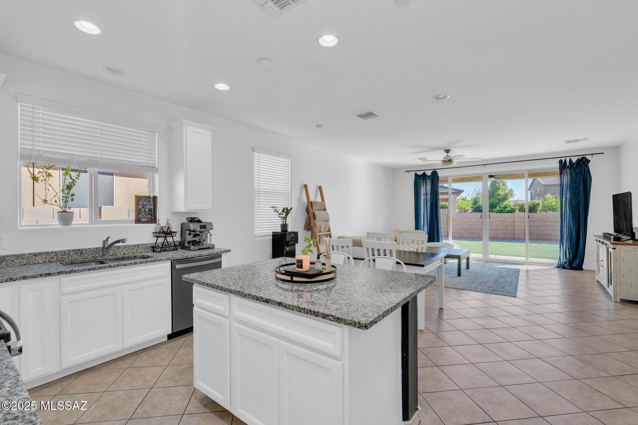La Estancia De Tucson (1-330) - Residential