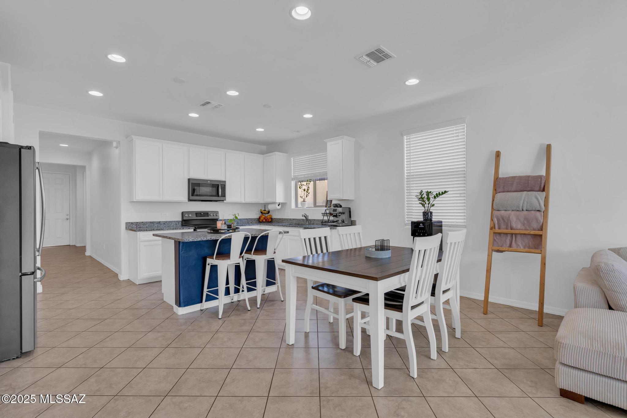 La Estancia De Tucson (1-330) - Residential