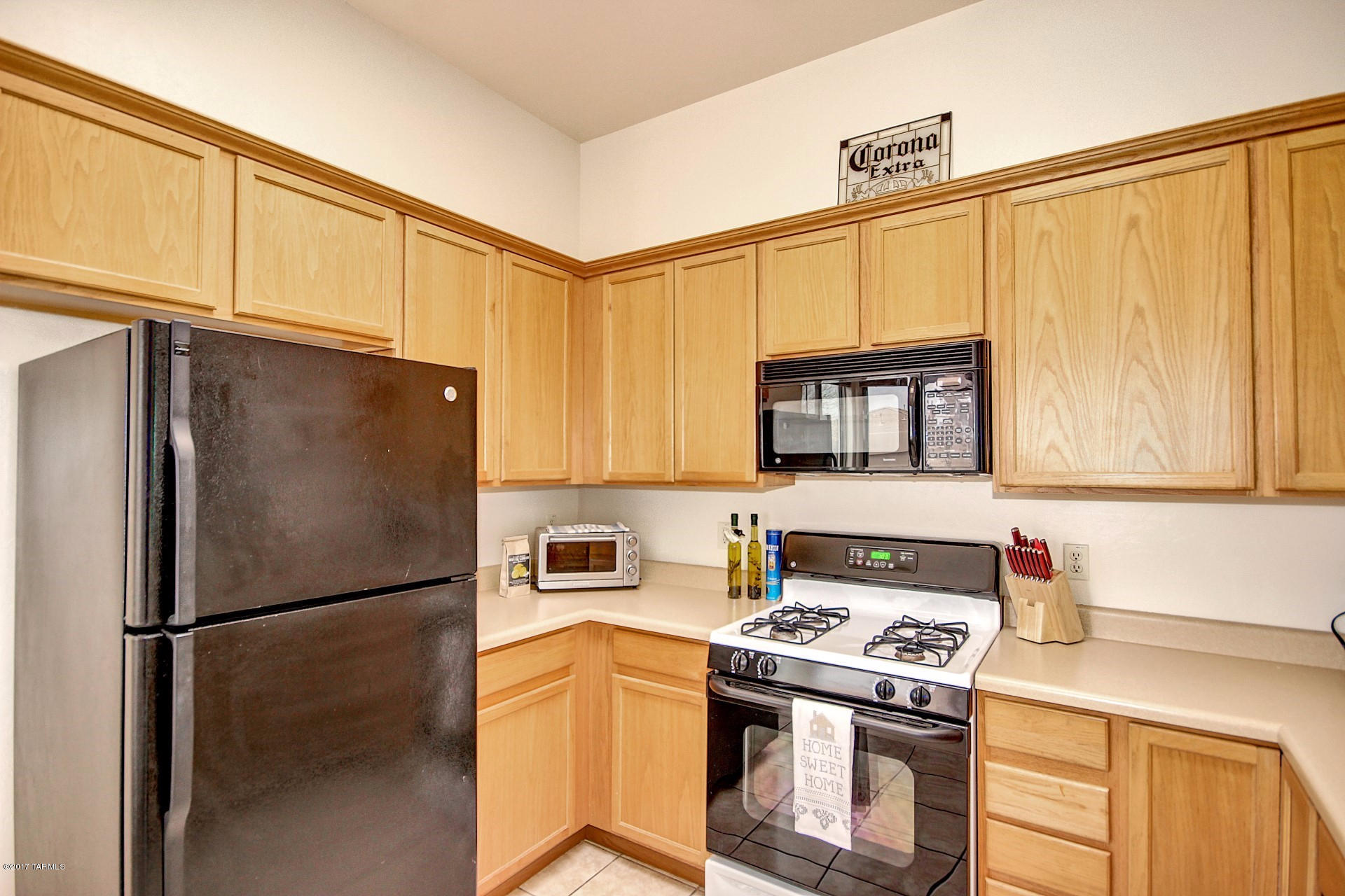 HIGH PLAINS RANCH - Residential