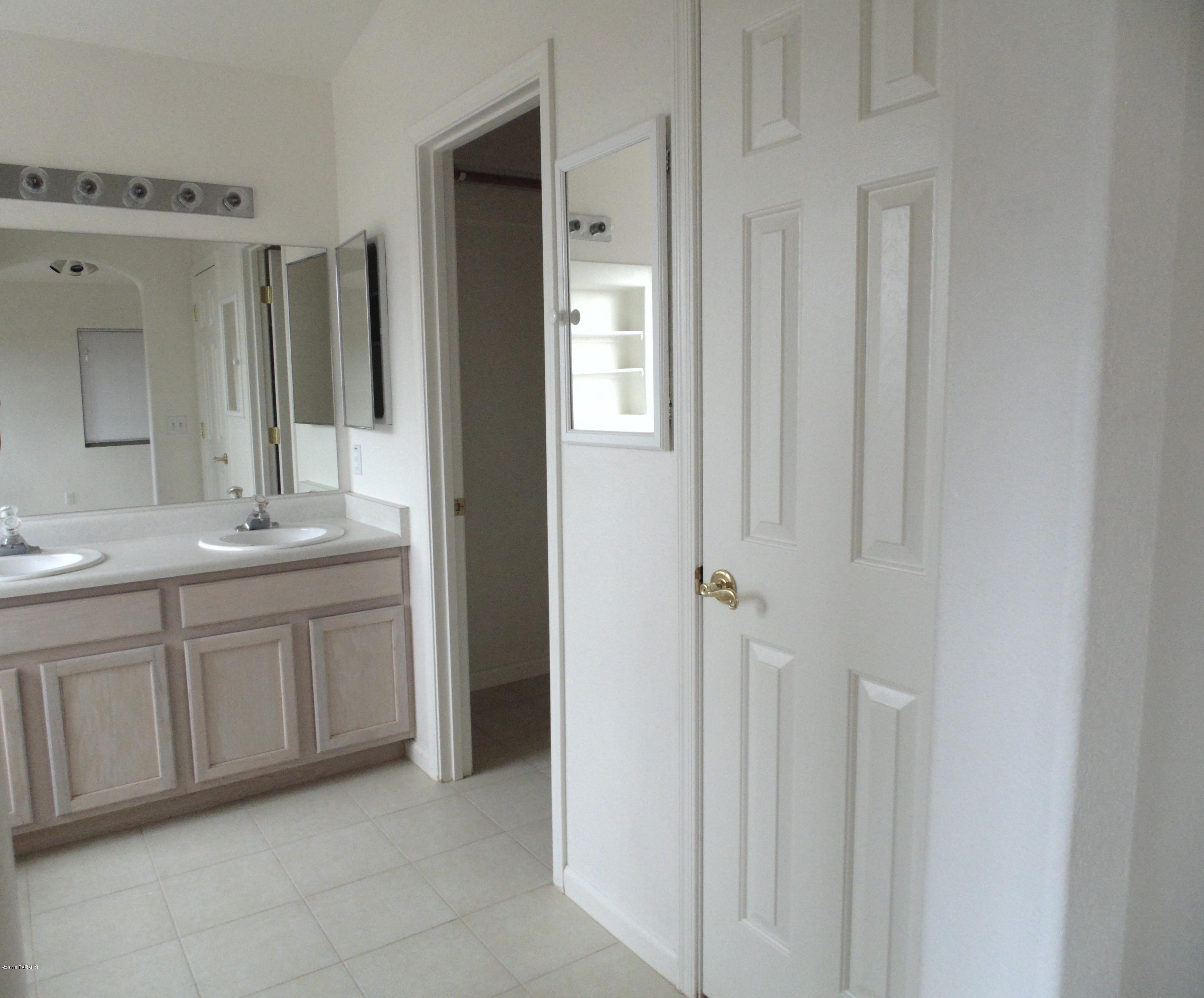 Rivers Edge (1-69) - Residential