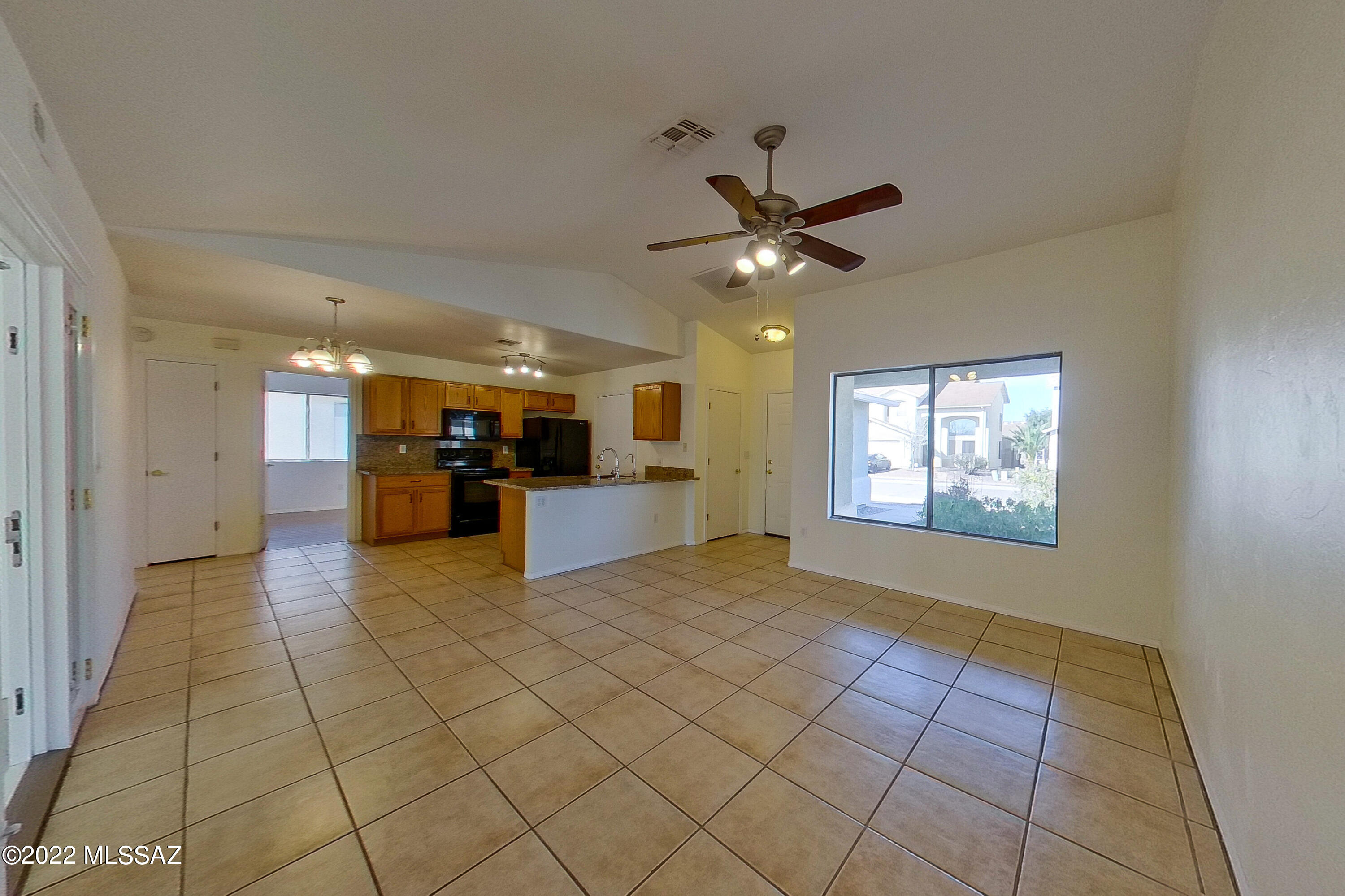 Desert Crossings at Rita Ranch (1-255) - Residential