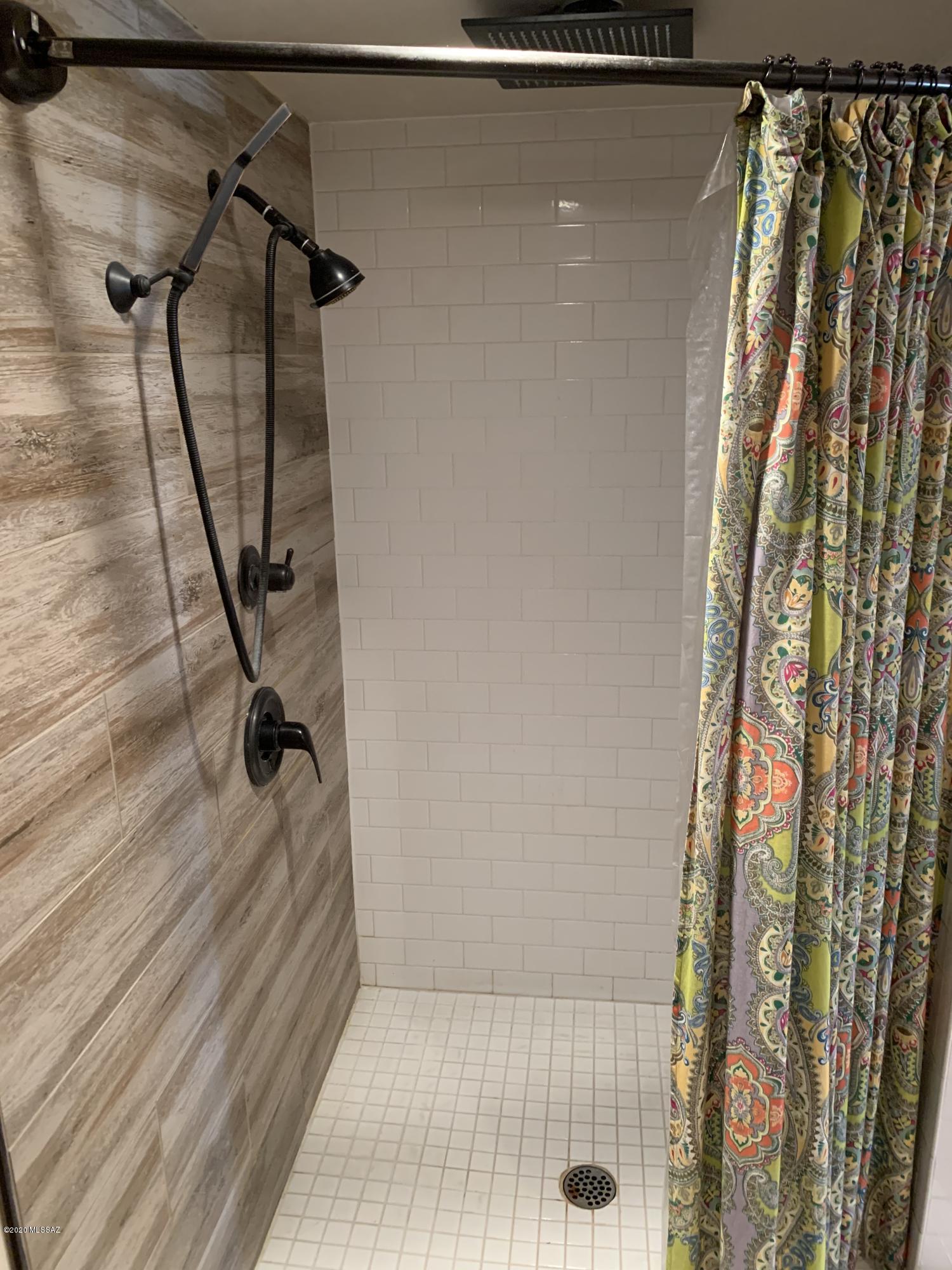 Sabino Vista East  (1-38) - Residential