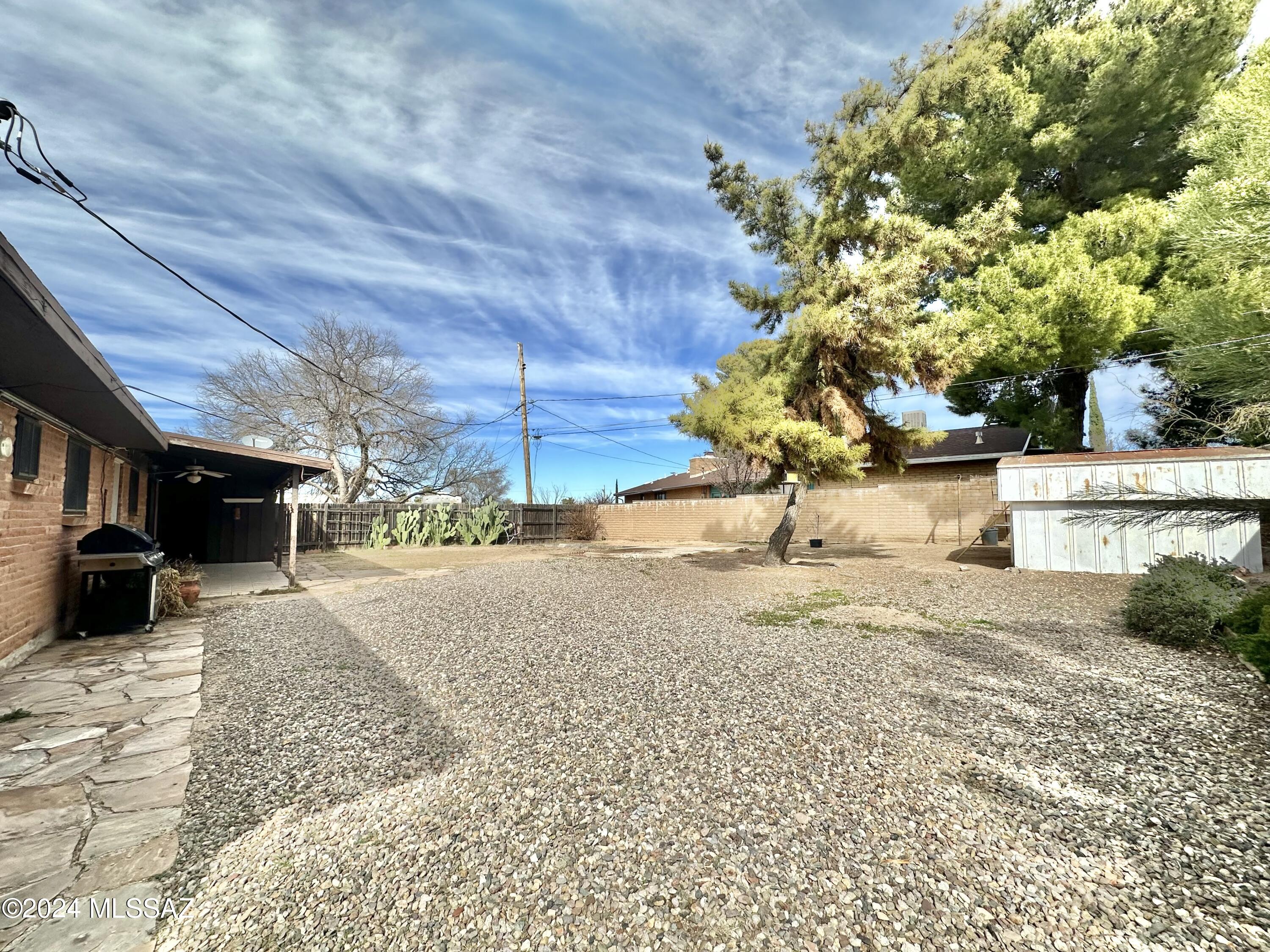 Oracle Village Estates - Residential Lease