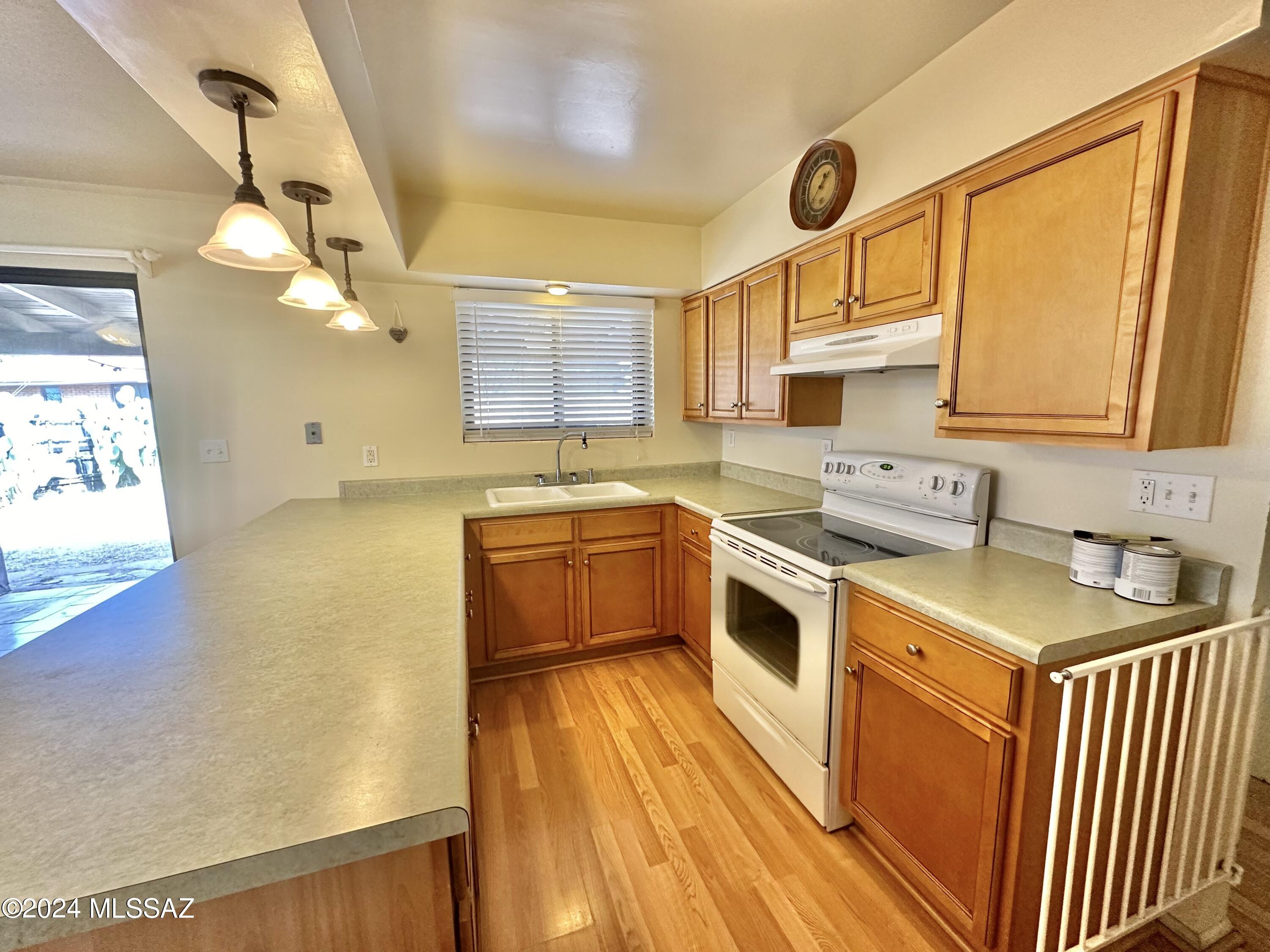 Oracle Village Estates - Residential Lease