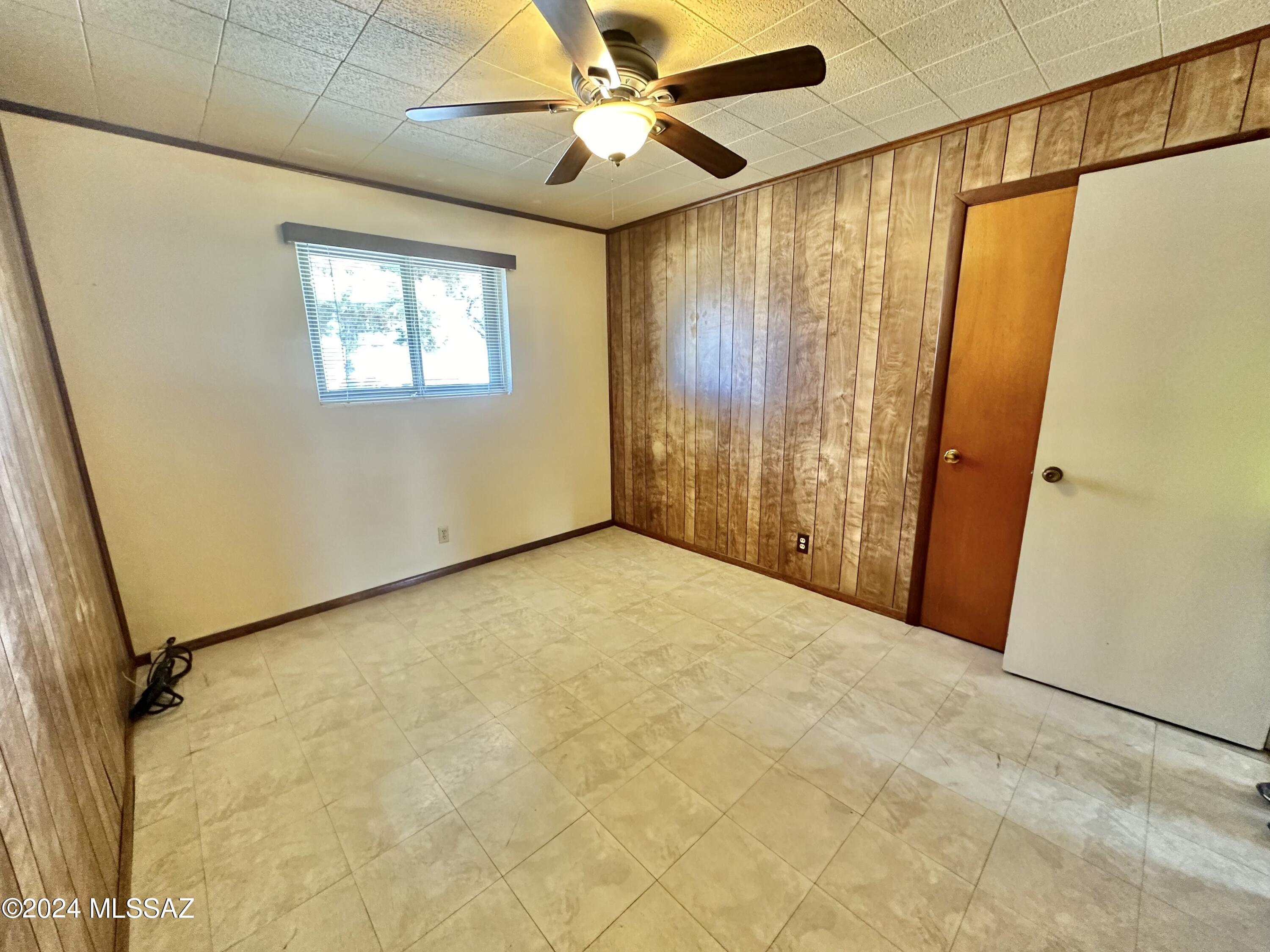 Oracle Village Estates - Residential Lease
