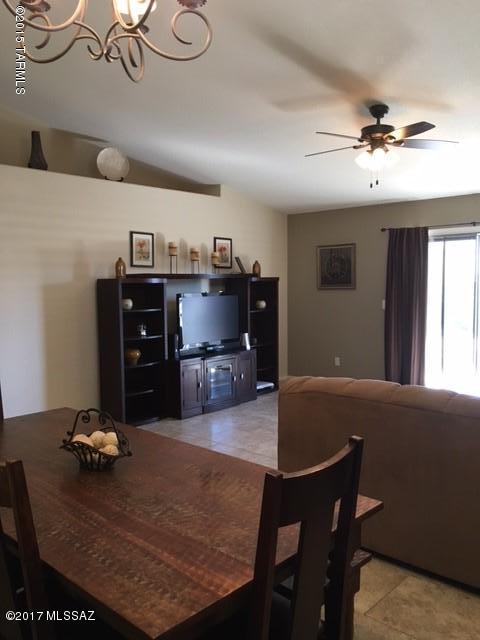 Hacienda Del Oro (1-78) - Residential