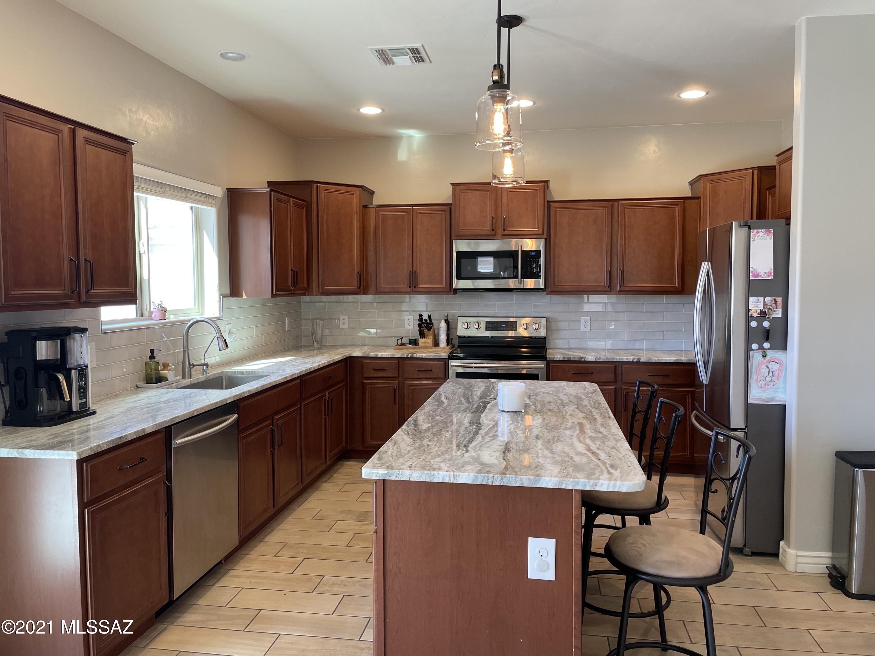 Saguaro Springs - Residential