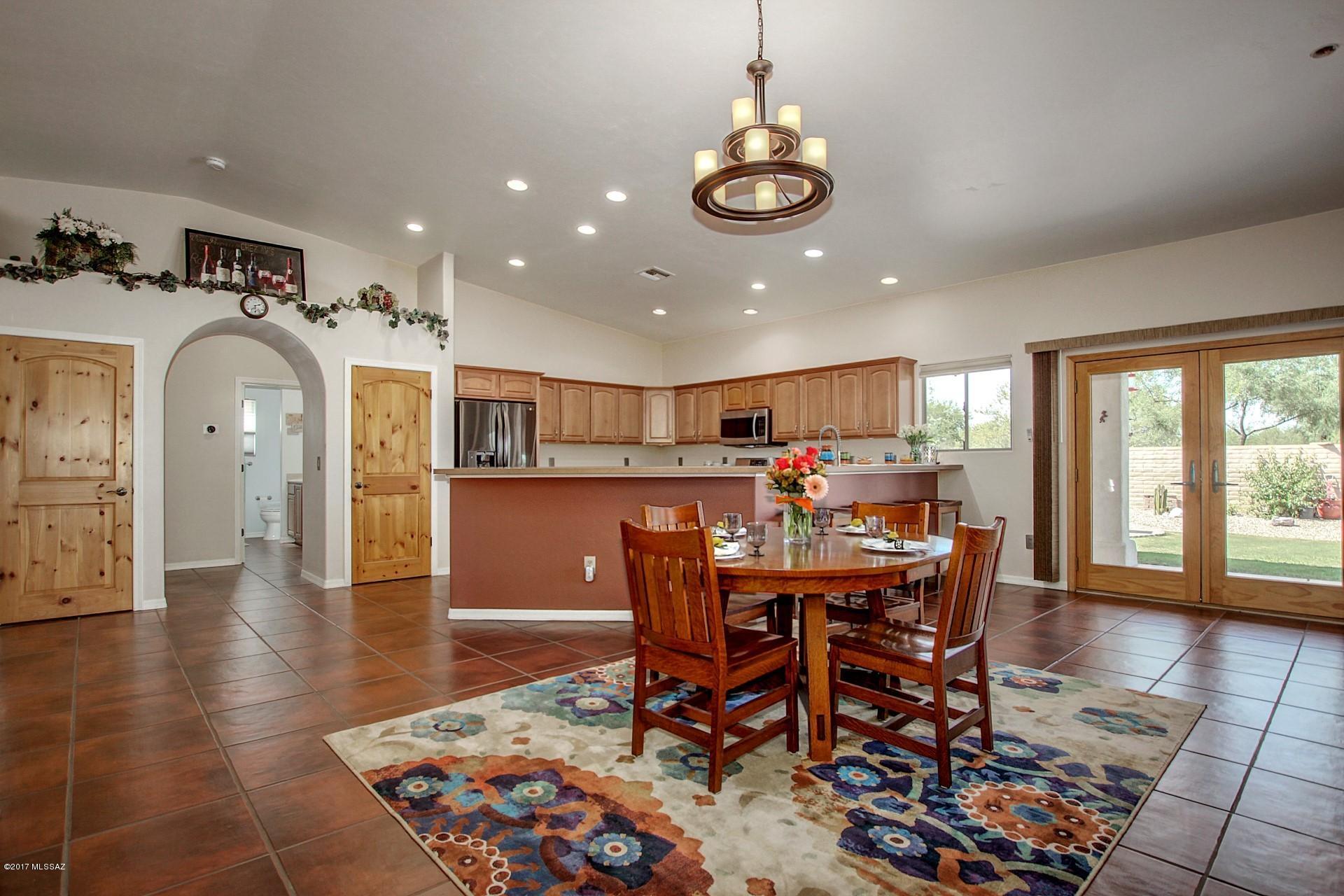 Colonias La Canada (83-219) - Residential