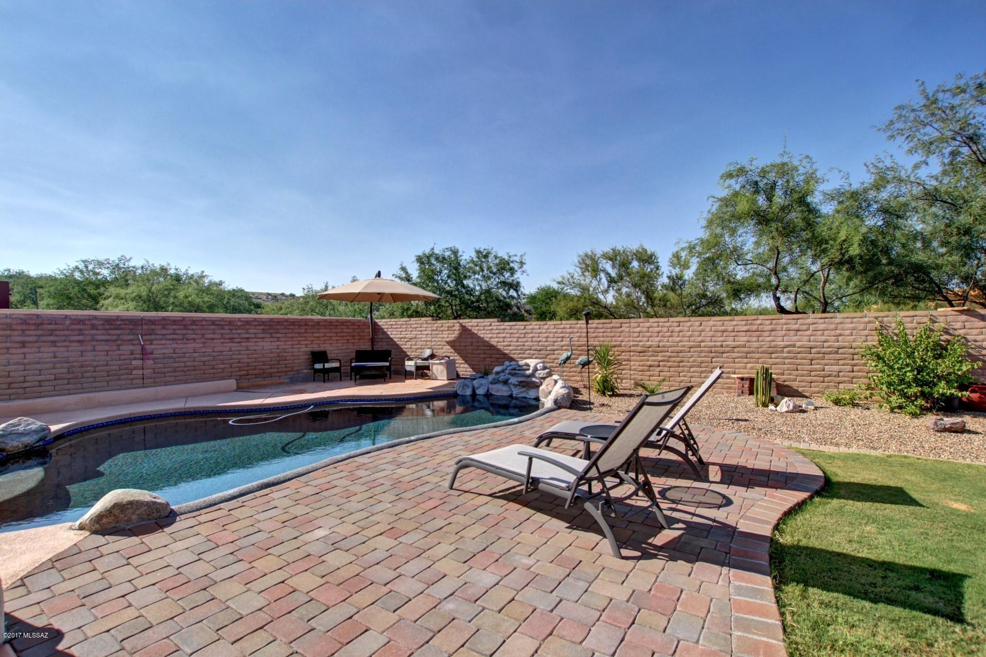 Colonias La Canada (83-219) - Residential