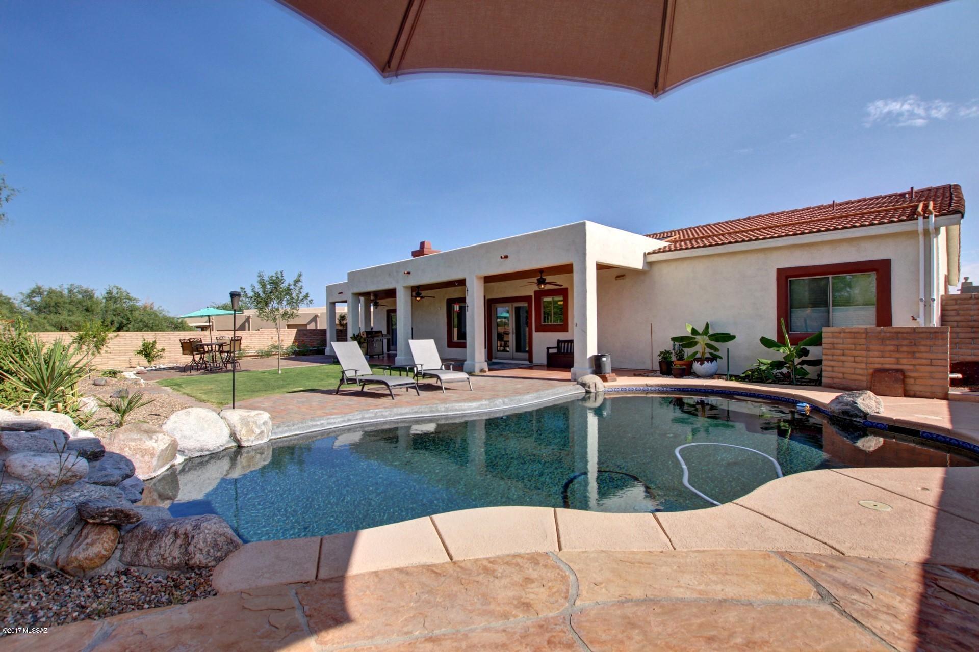 Colonias La Canada (83-219) - Residential