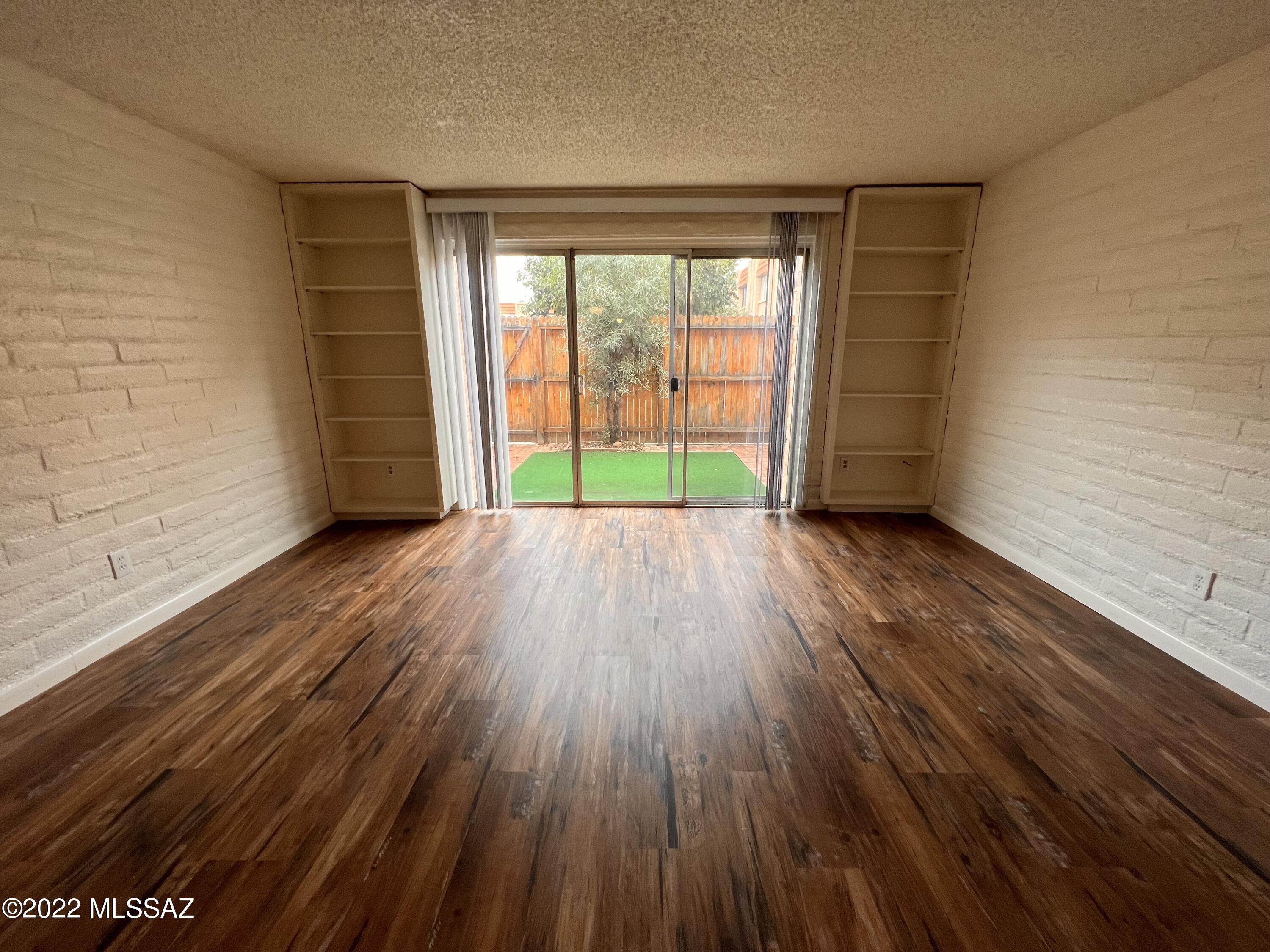 Tucson North Townhome Apts. - Residential Lease