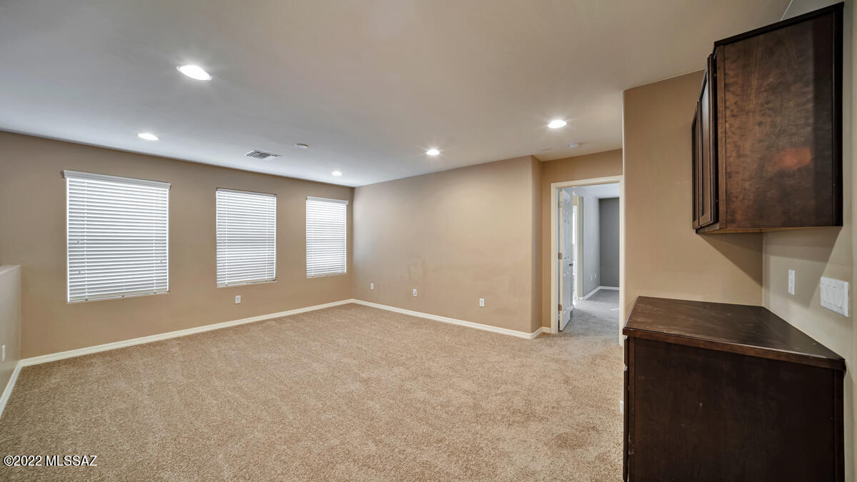 Presidios at Rancho Sahuarita (1-927) - Residential Lease
