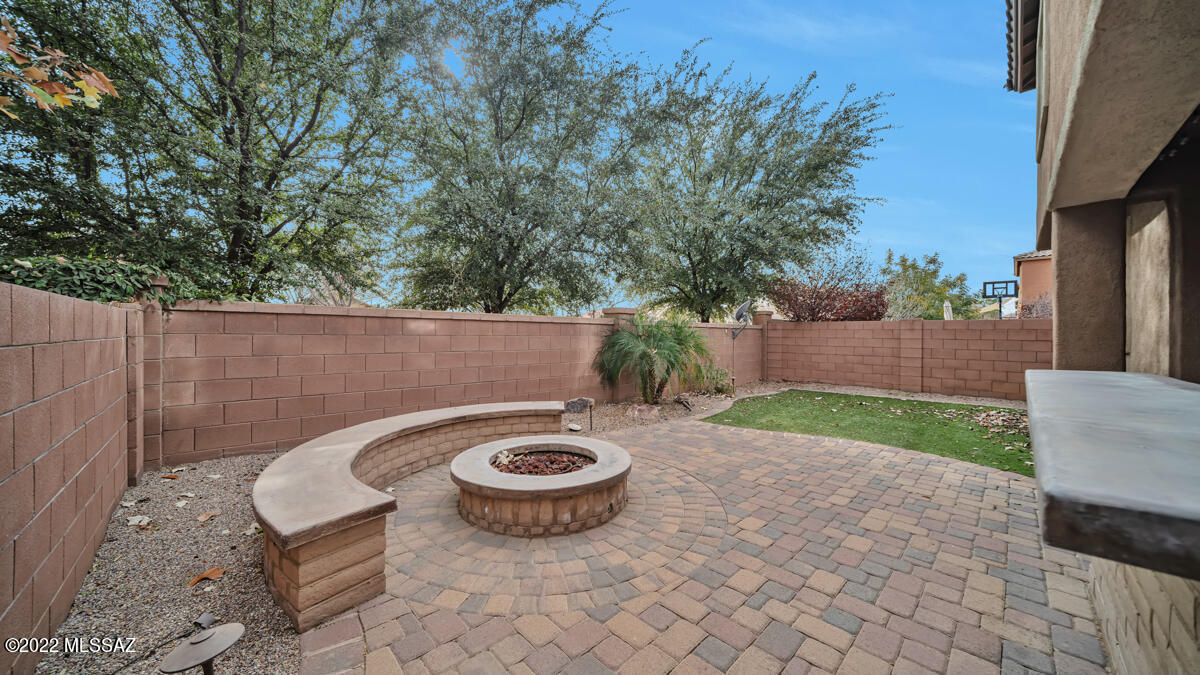 Presidios at Rancho Sahuarita (1-927) - Residential Lease