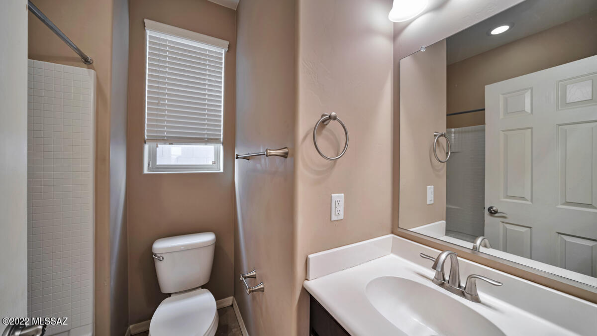 Presidios at Rancho Sahuarita (1-927) - Residential Lease